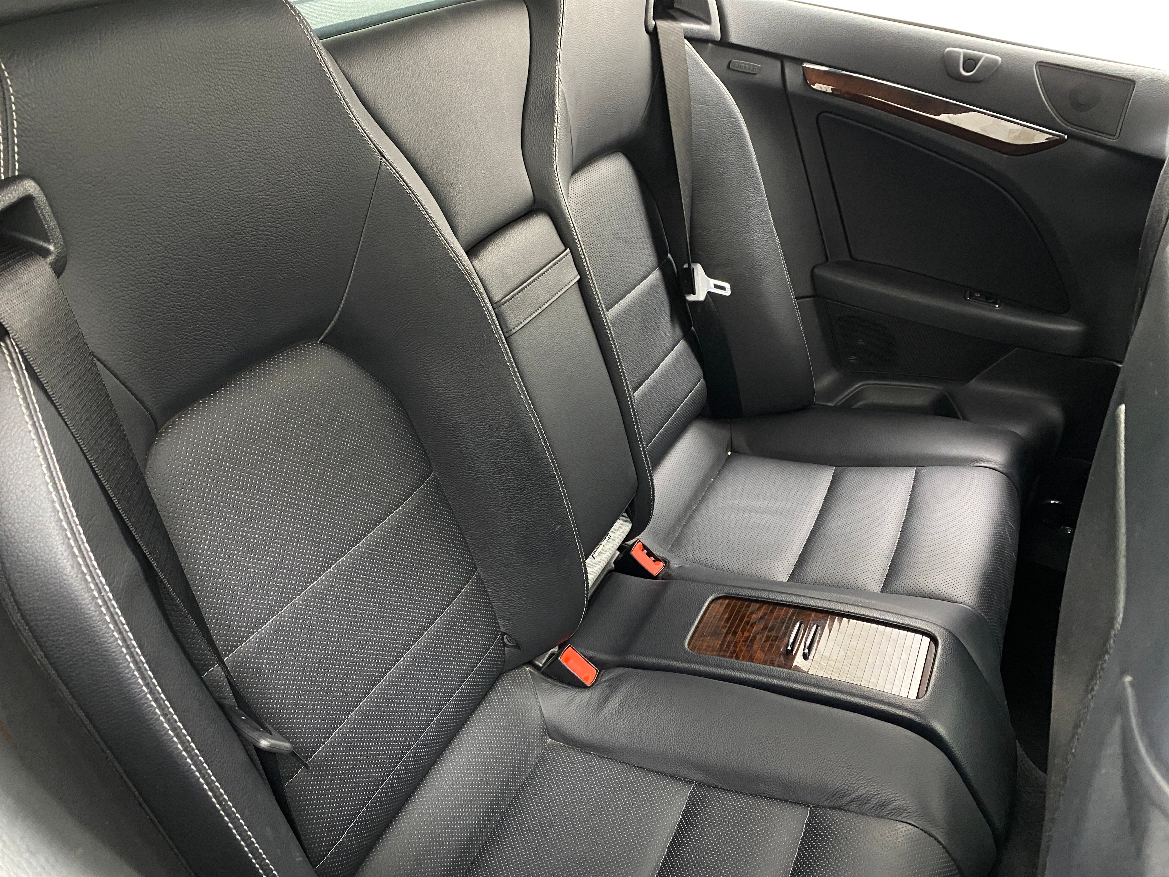 2011 Mercedes-Benz E-Class E 550 5