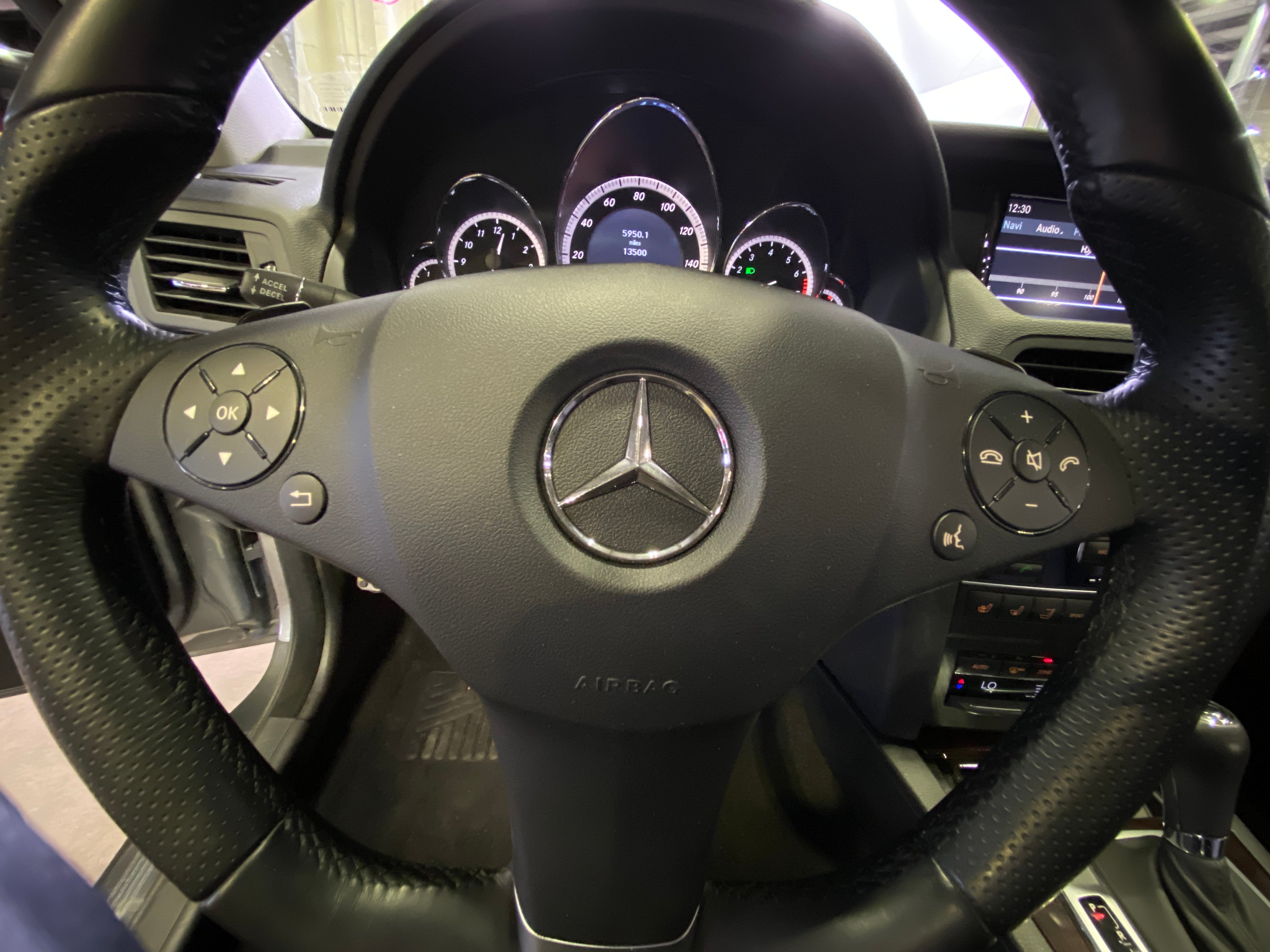 2011 Mercedes-Benz E-Class E 550 4