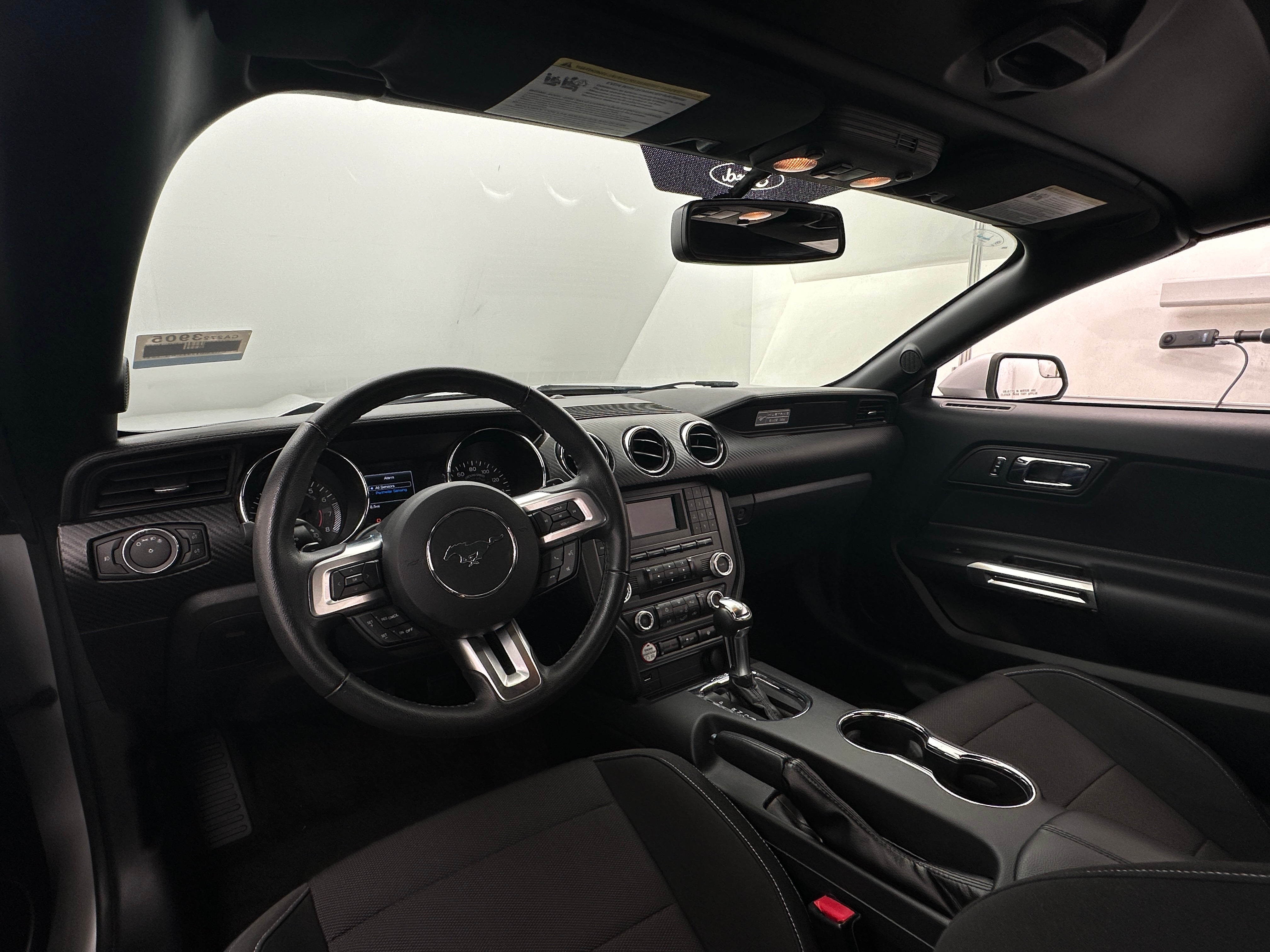 2015 Ford Mustang V6 3