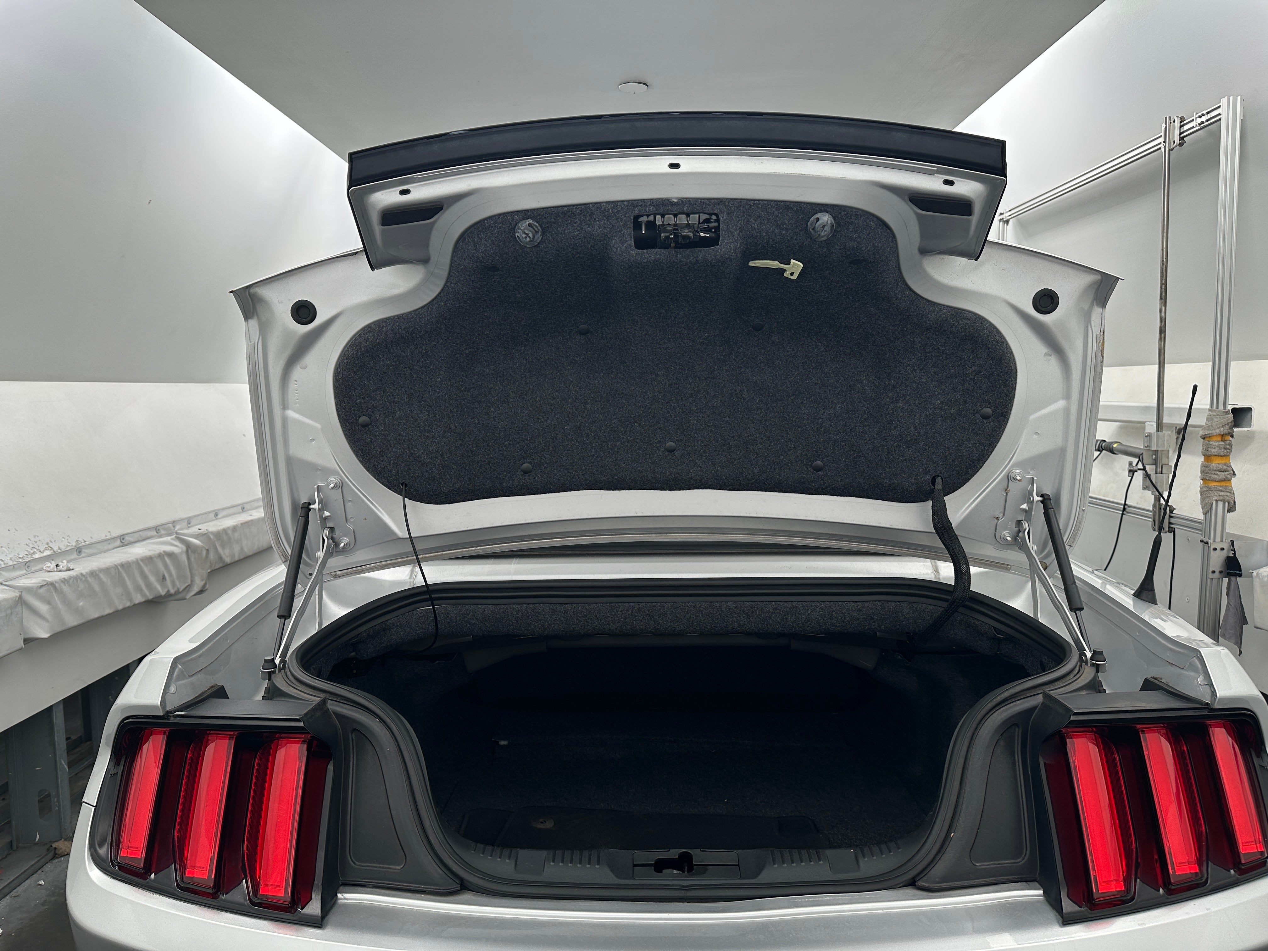 2015 Ford Mustang V6 7