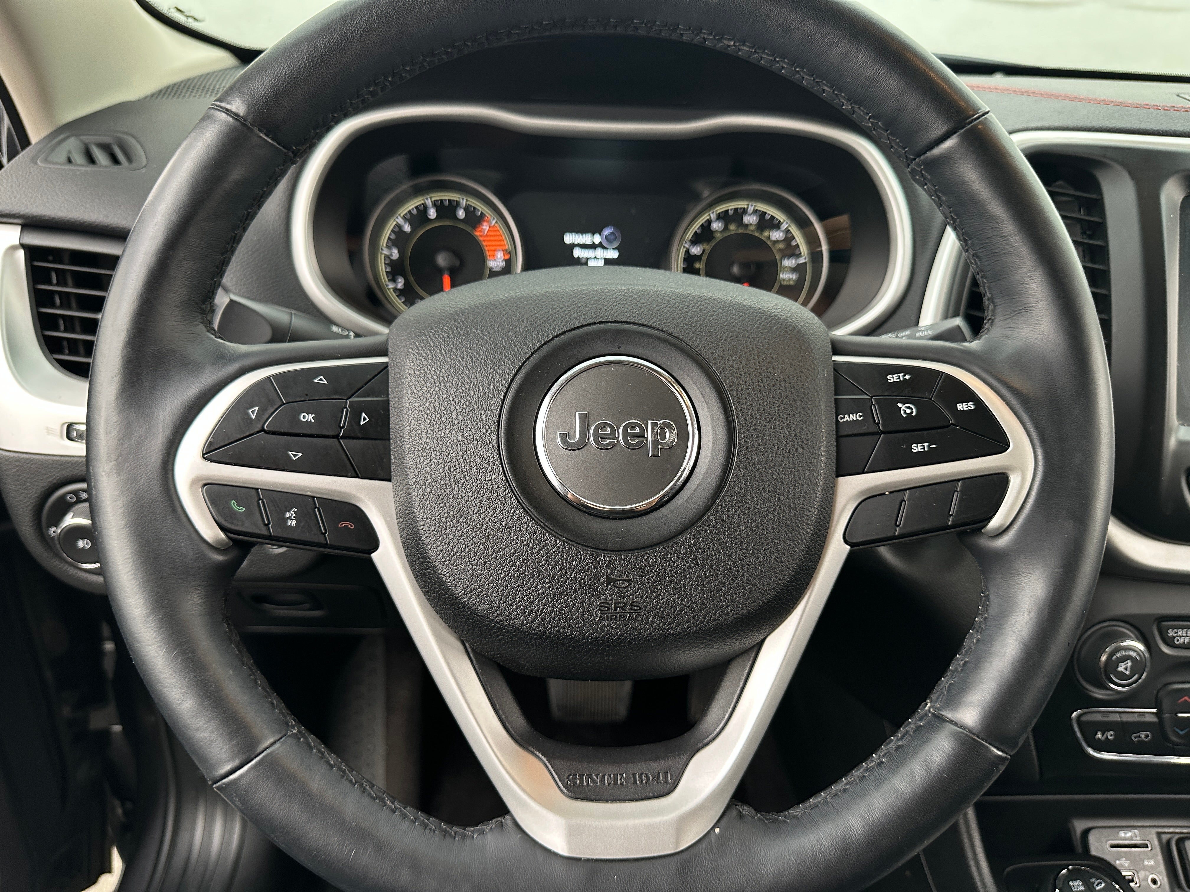 2018 Jeep Cherokee Trailhawk 5