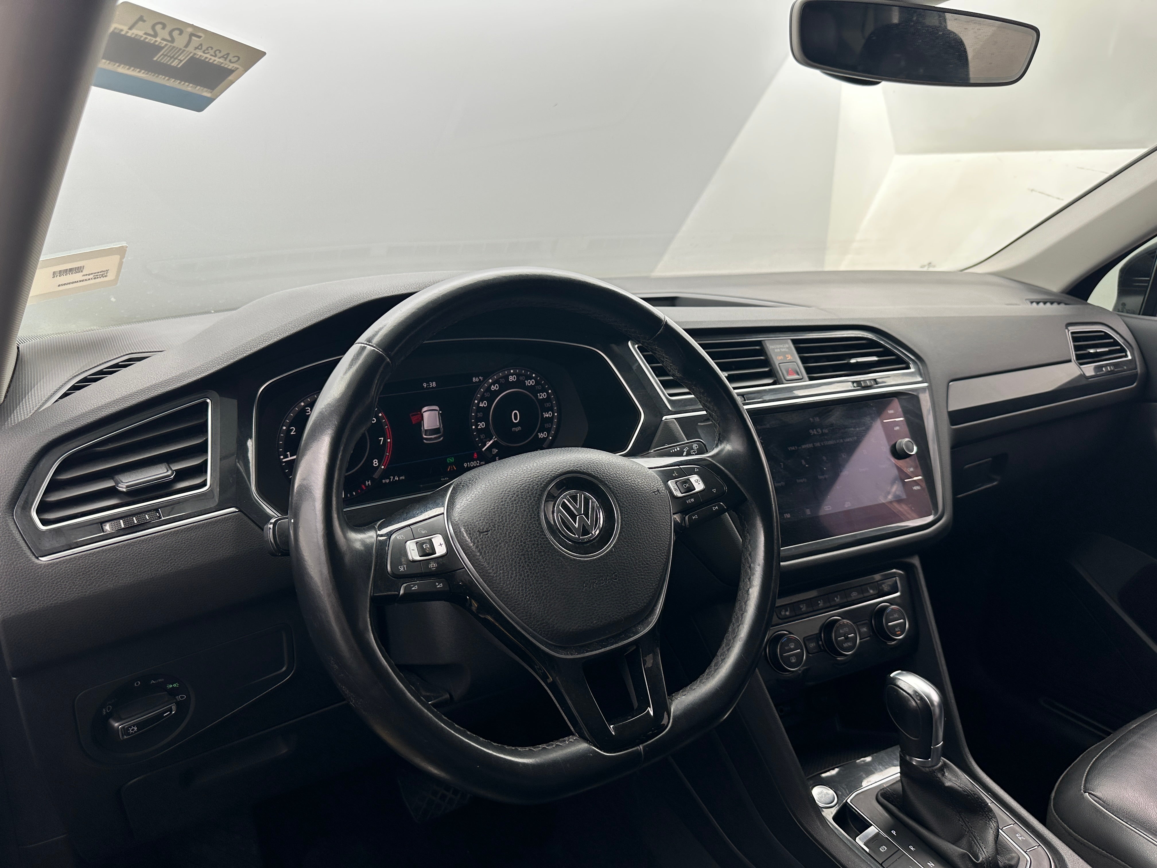2019 Volkswagen Tiguan SEL 2