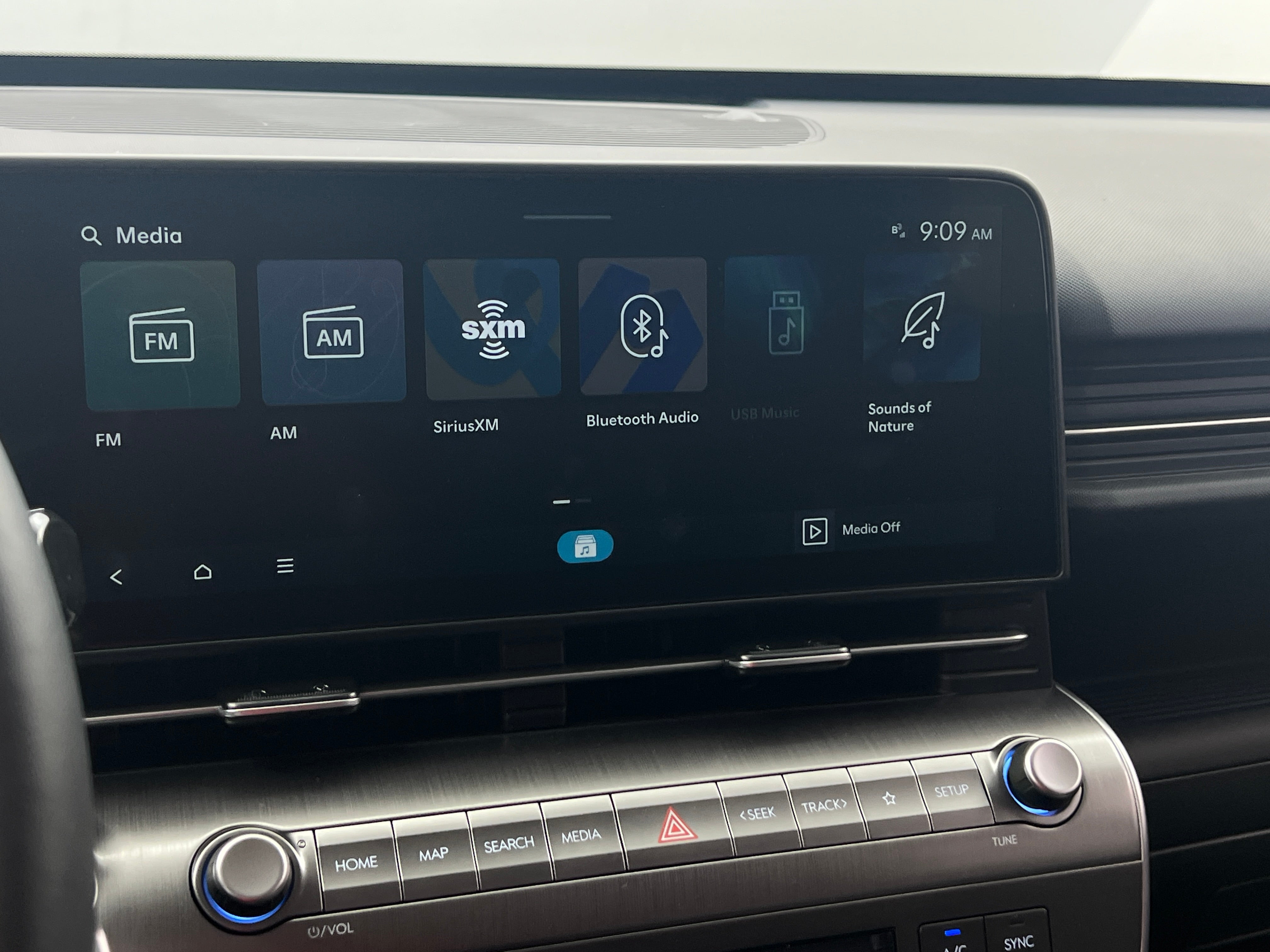 2024 Hyundai Kona Limited 3