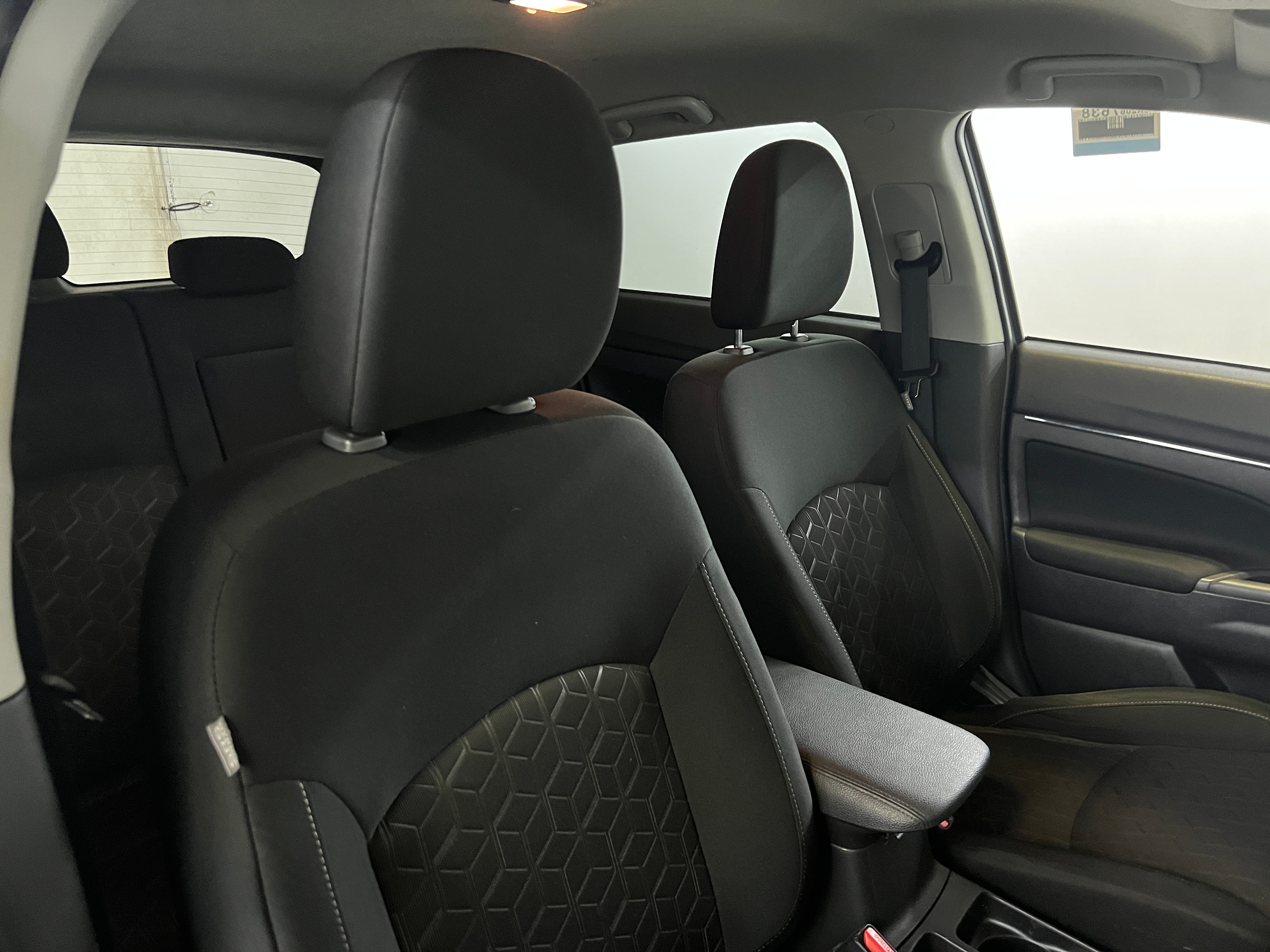 2023 Mitsubishi Outlander Sport ES 2