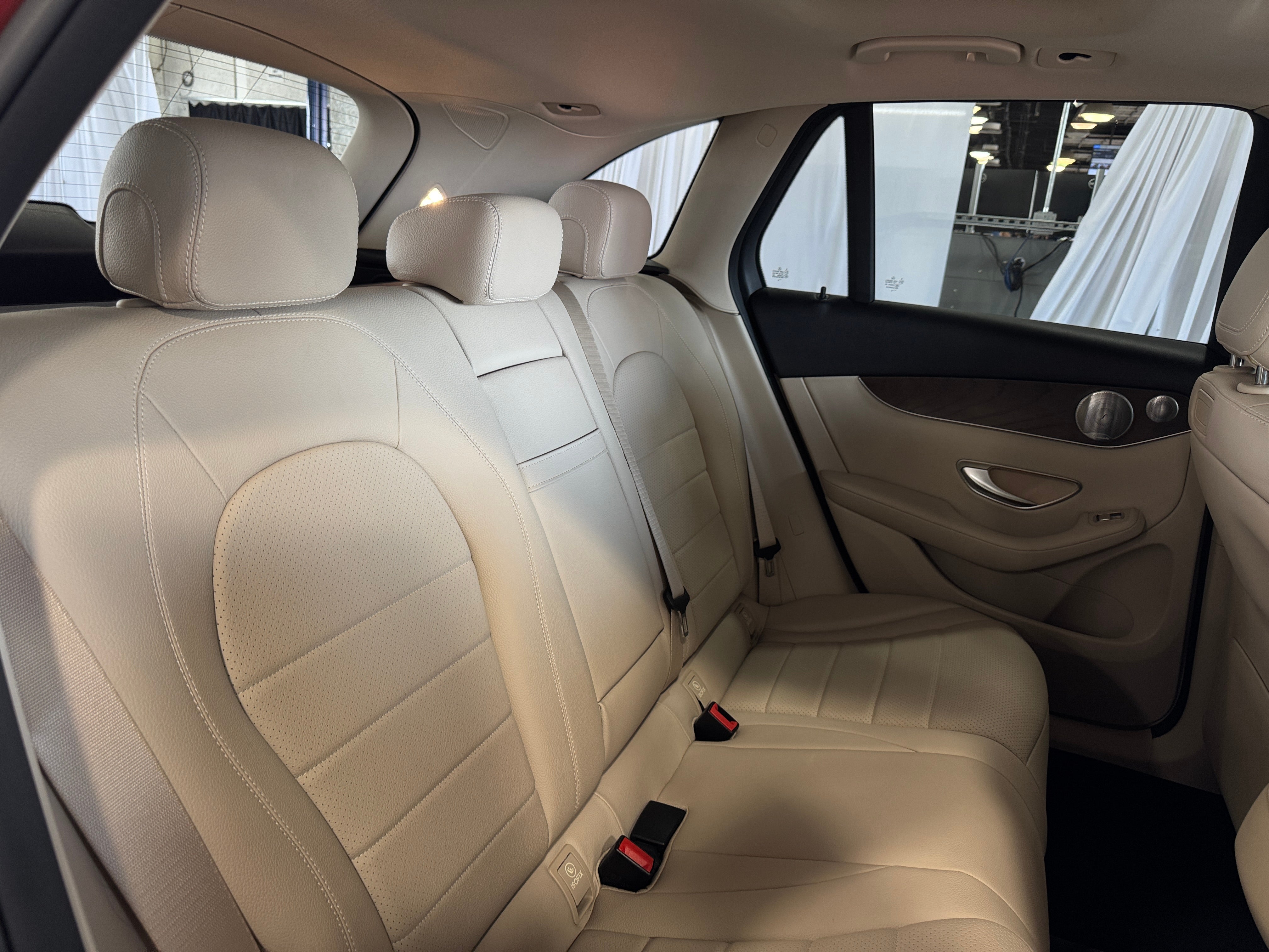 2019 Mercedes-Benz GLC 300 5