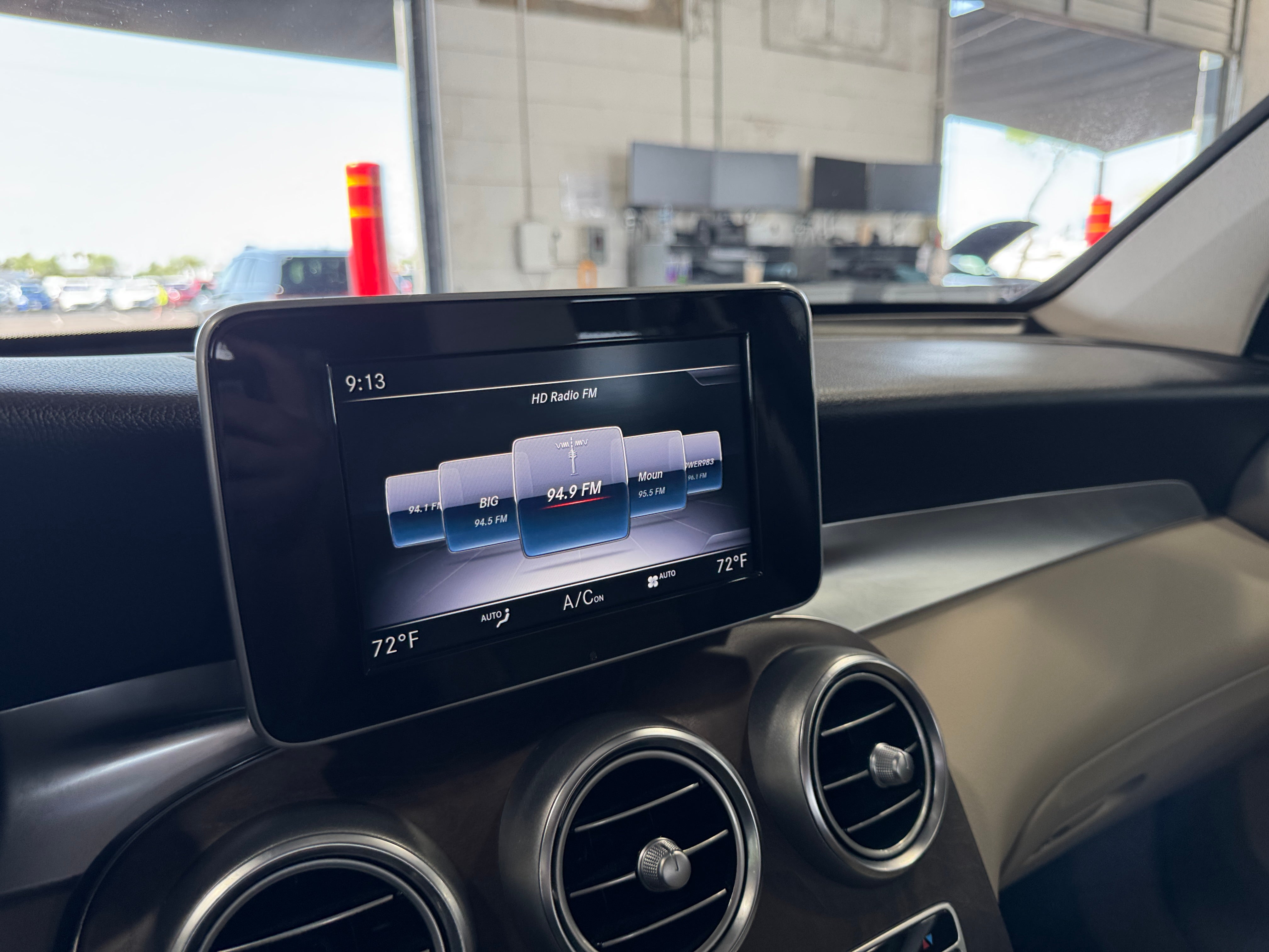 2019 Mercedes-Benz GLC 300 3
