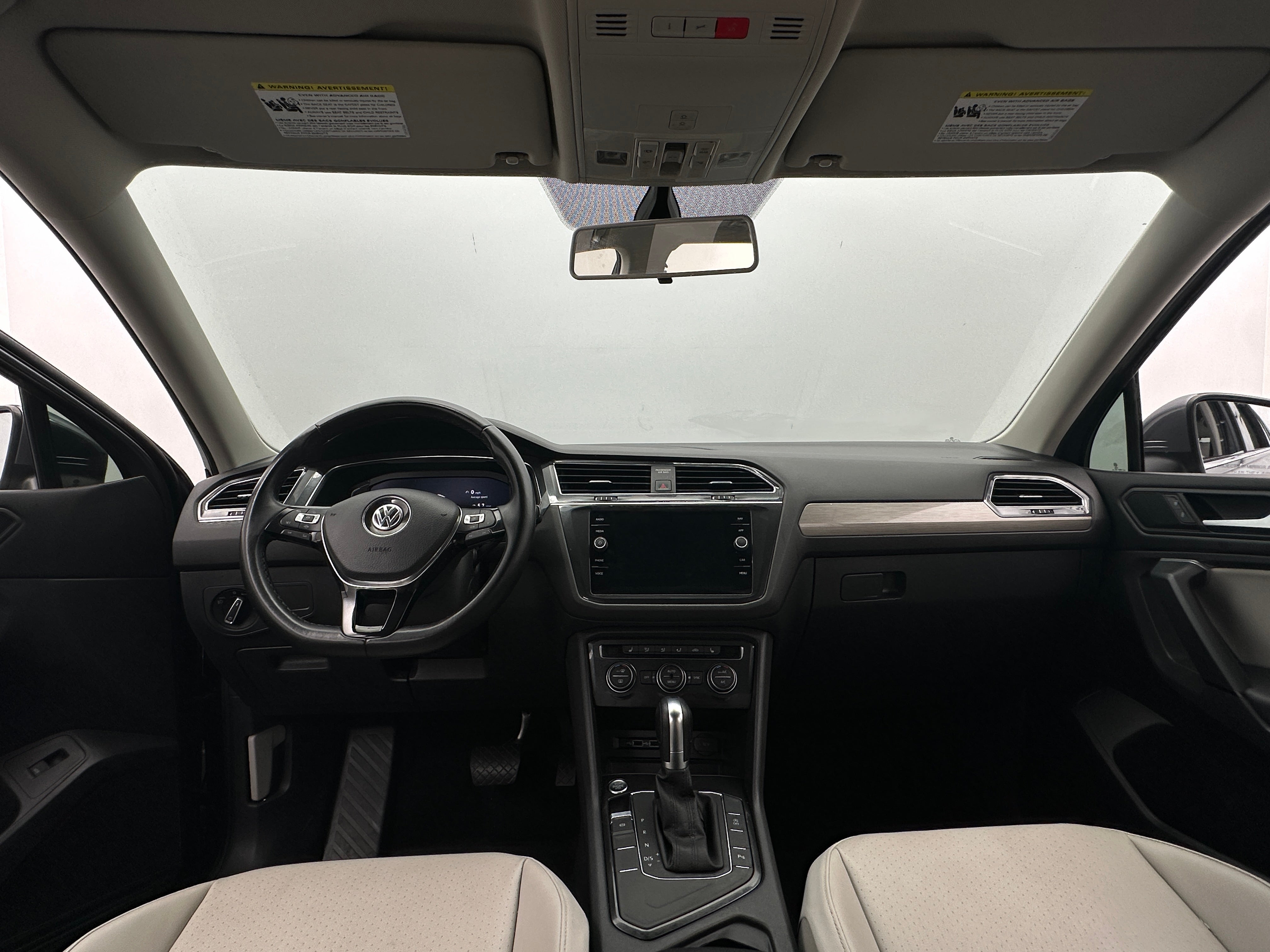 2019 Volkswagen Tiguan SEL 2