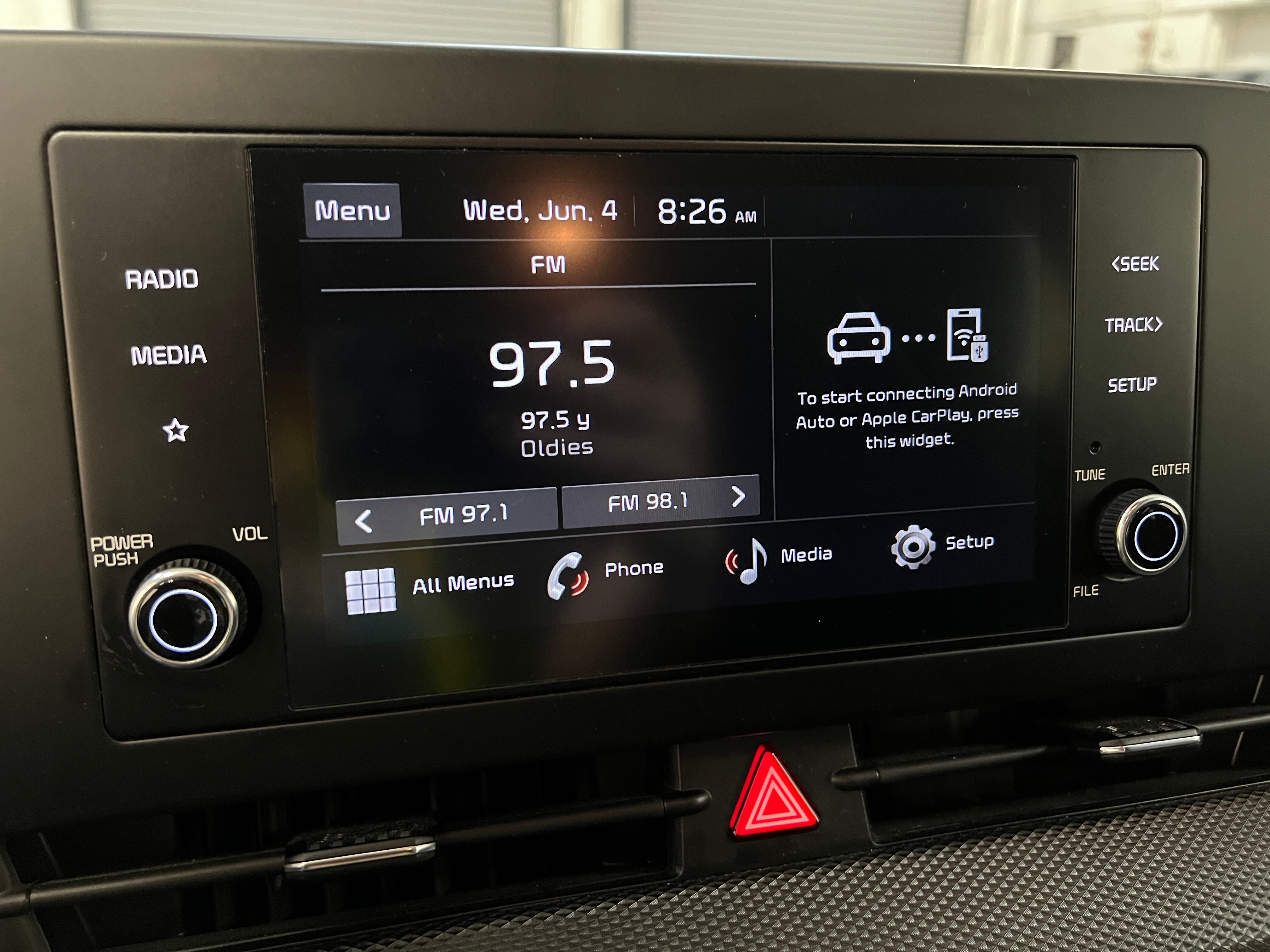 2024 Kia Sportage LX 4