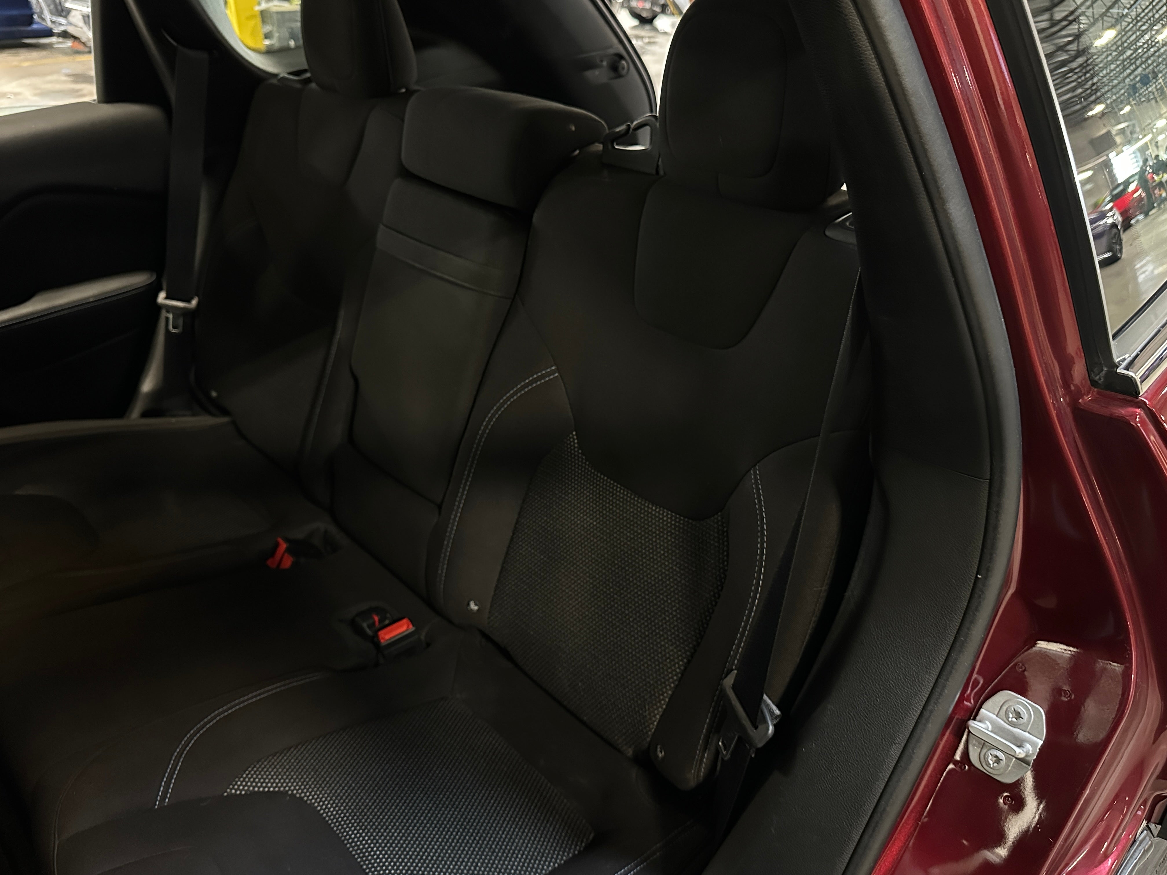 2019 Jeep Cherokee Latitude 6