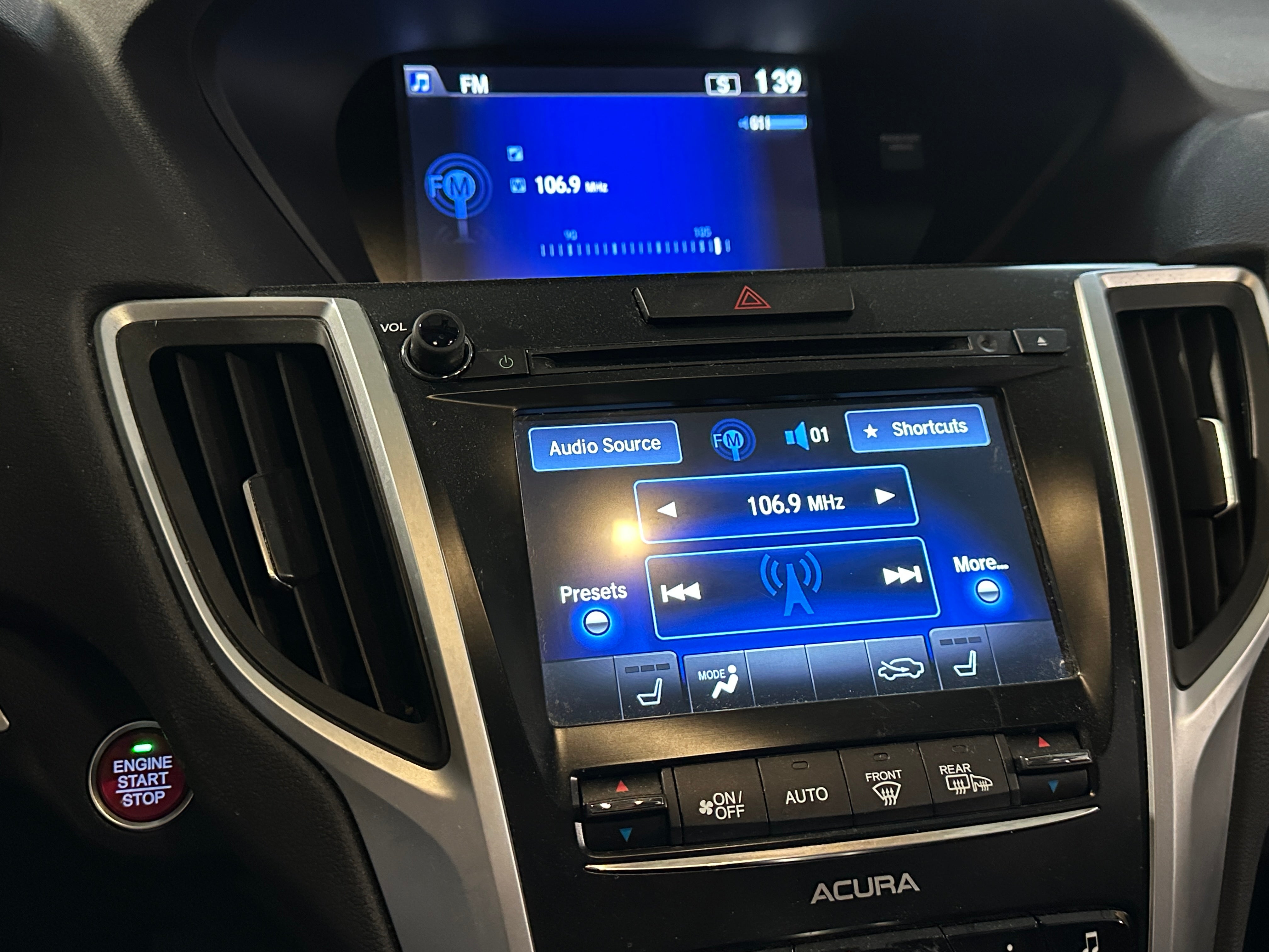 2015 Acura TLX Base 3