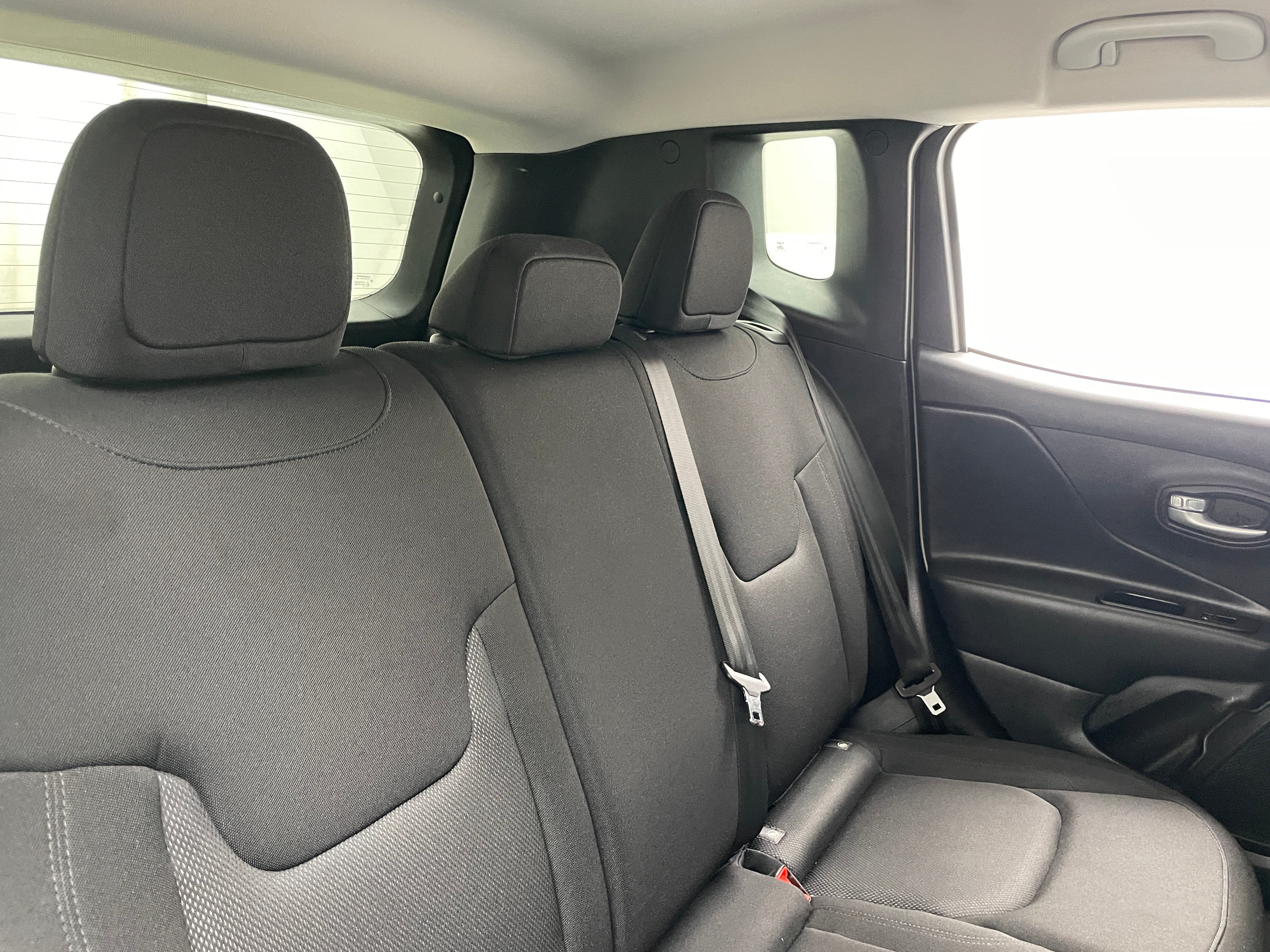 2023 Jeep Renegade Latitude 6