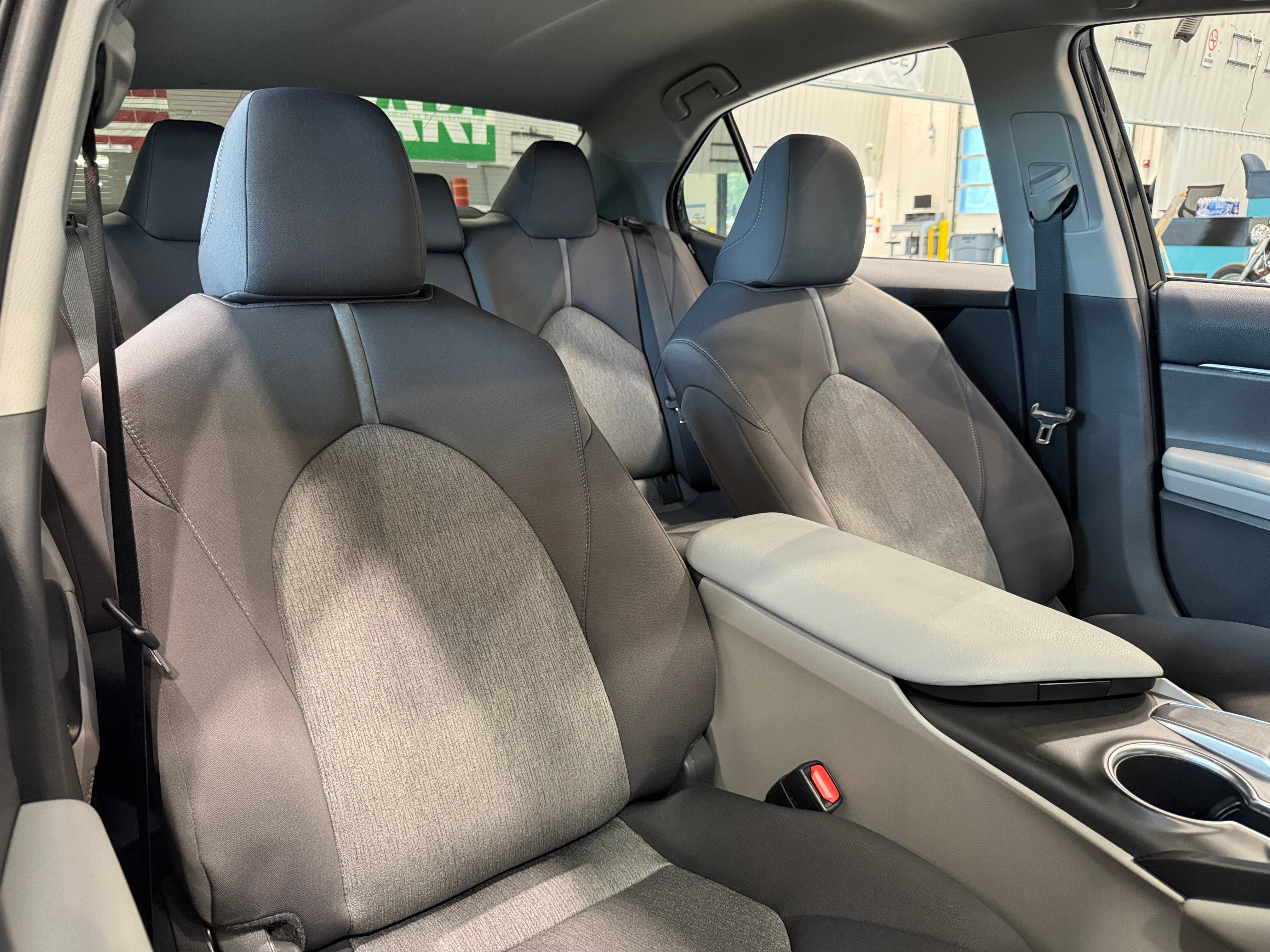 2021 Toyota Camry LE 2