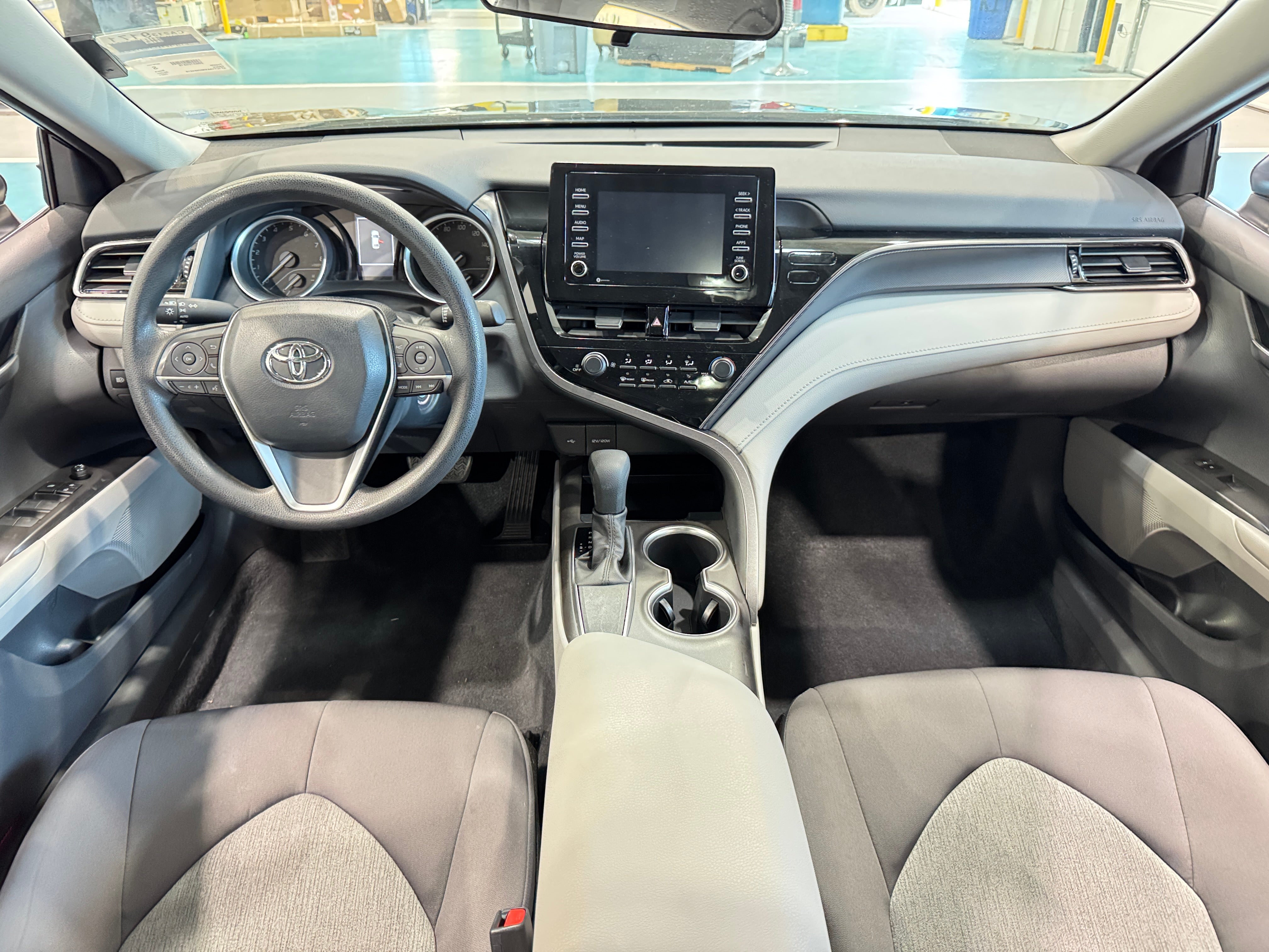2021 Toyota Camry LE 3