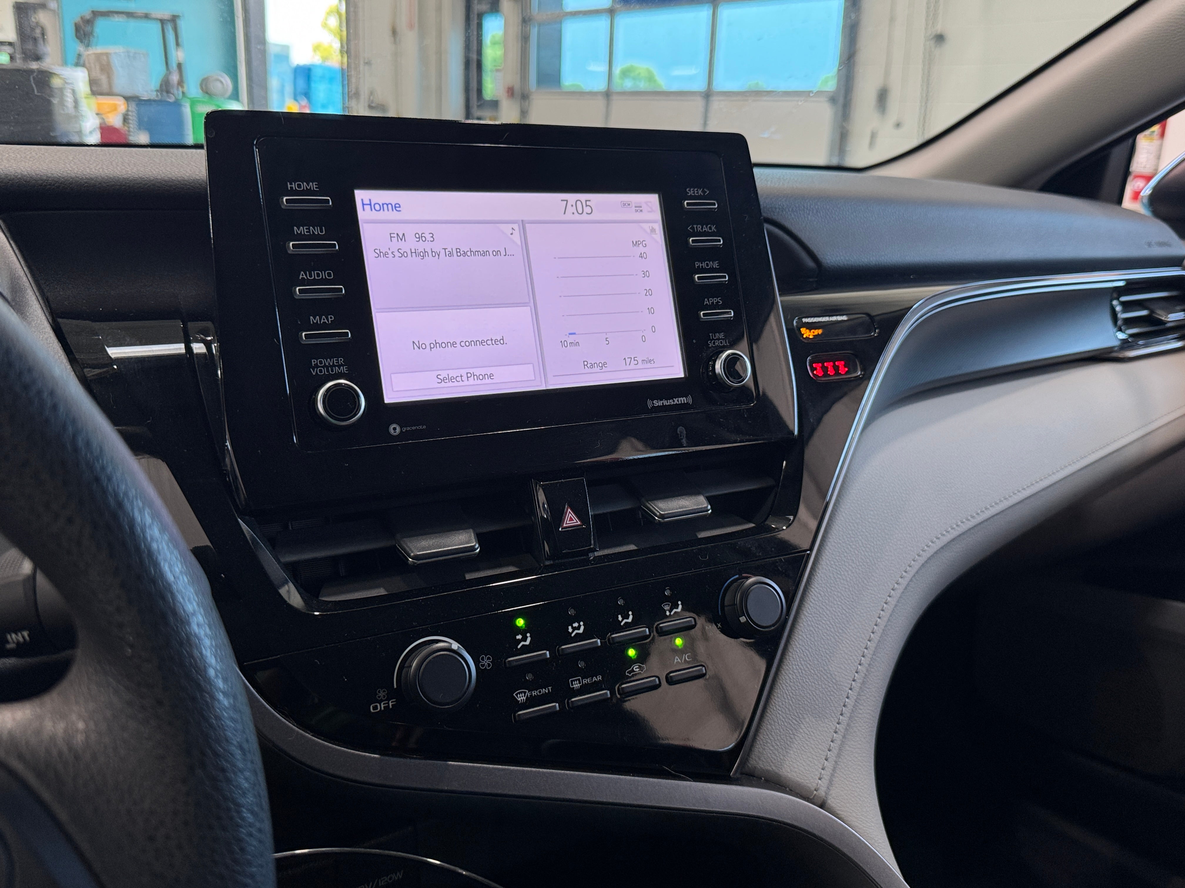 2021 Toyota Camry LE 4