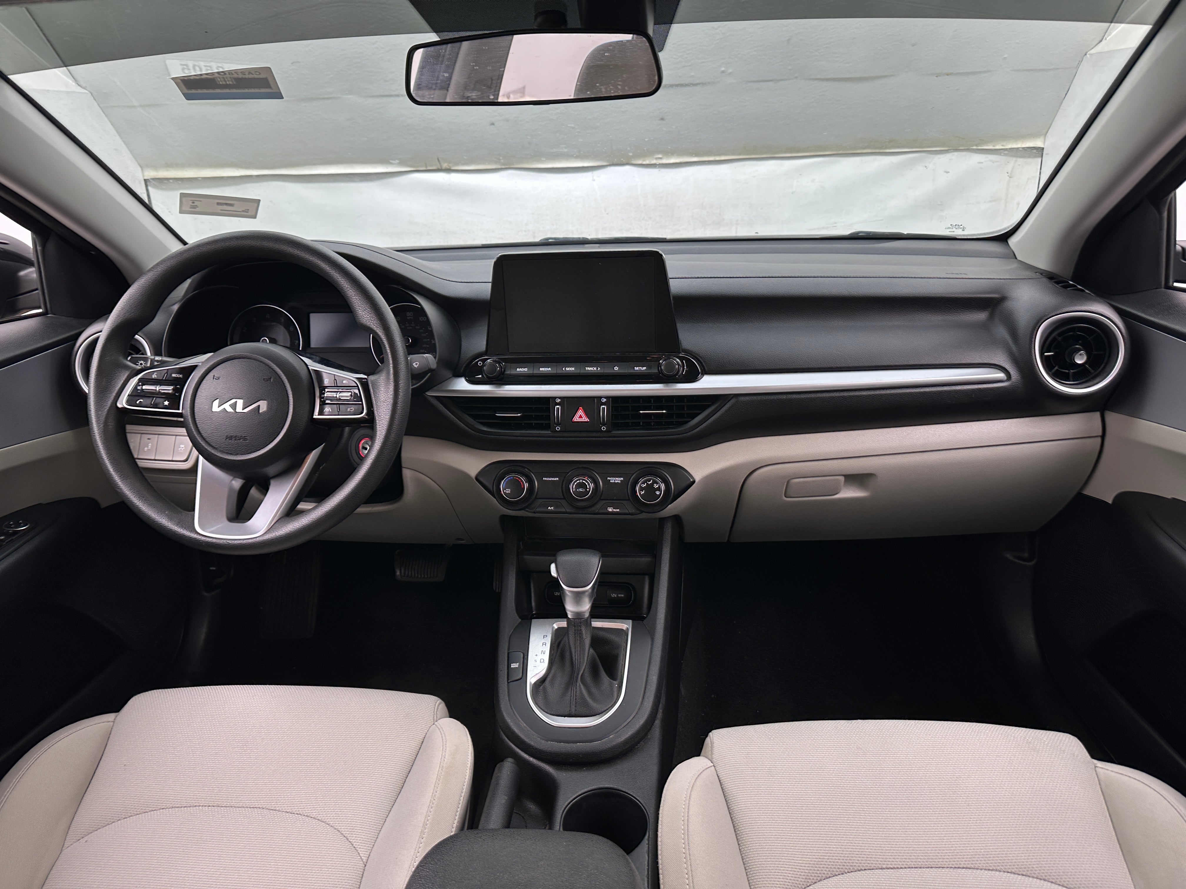 2023 Kia Forte LXS 3