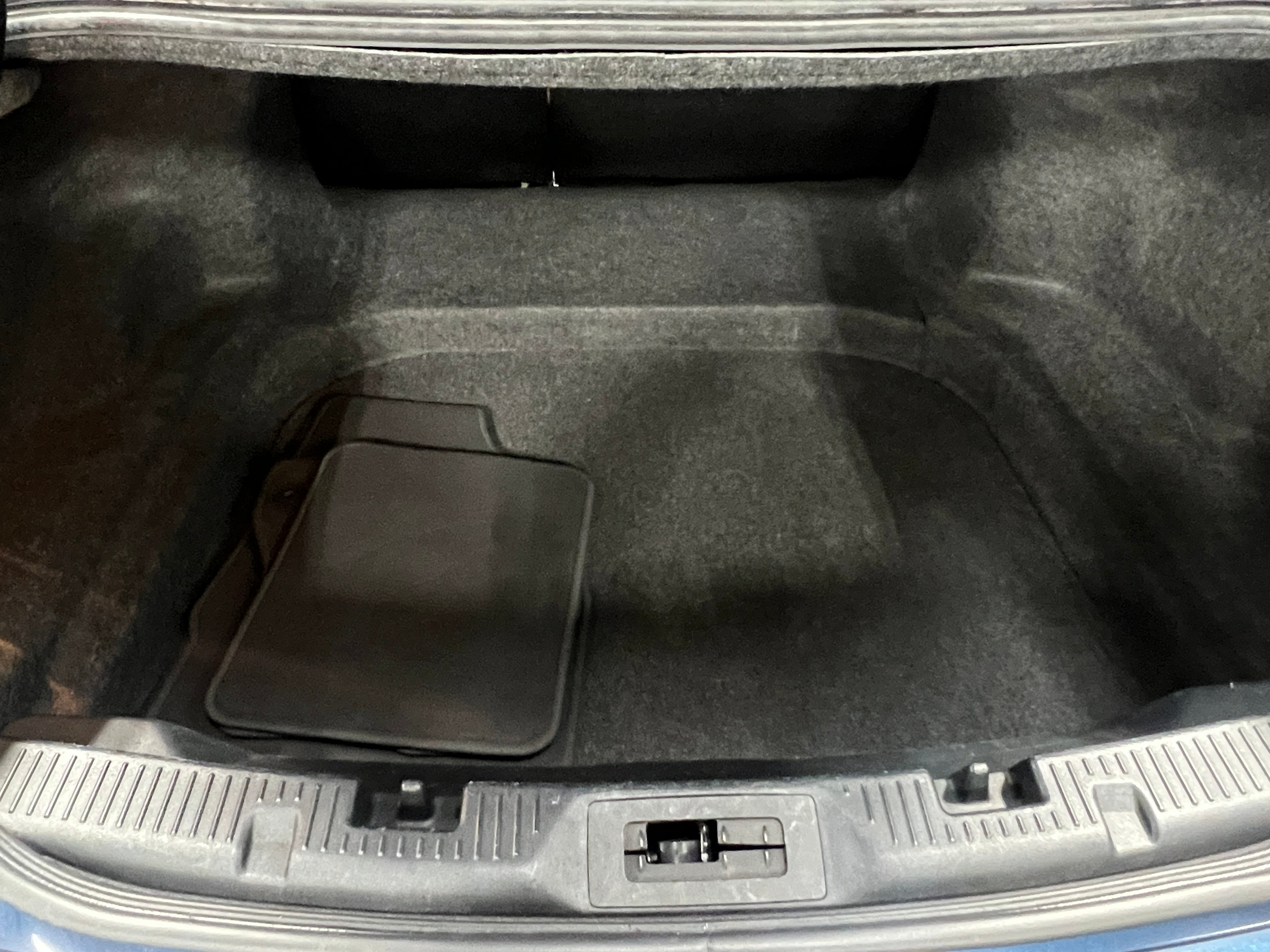 2016 Ford Taurus SEL 7