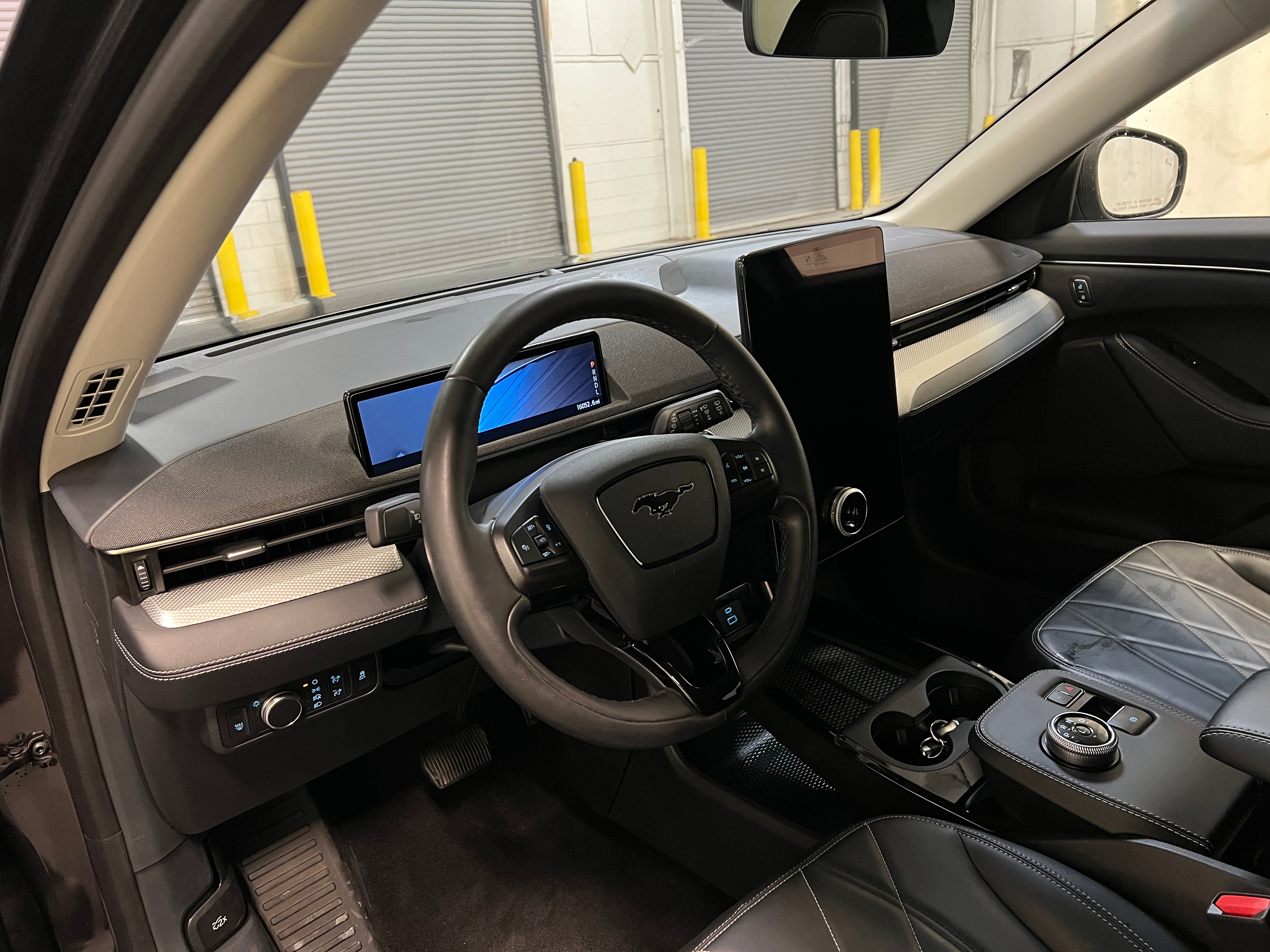 2022 Ford Mustang Mach-E Select 2