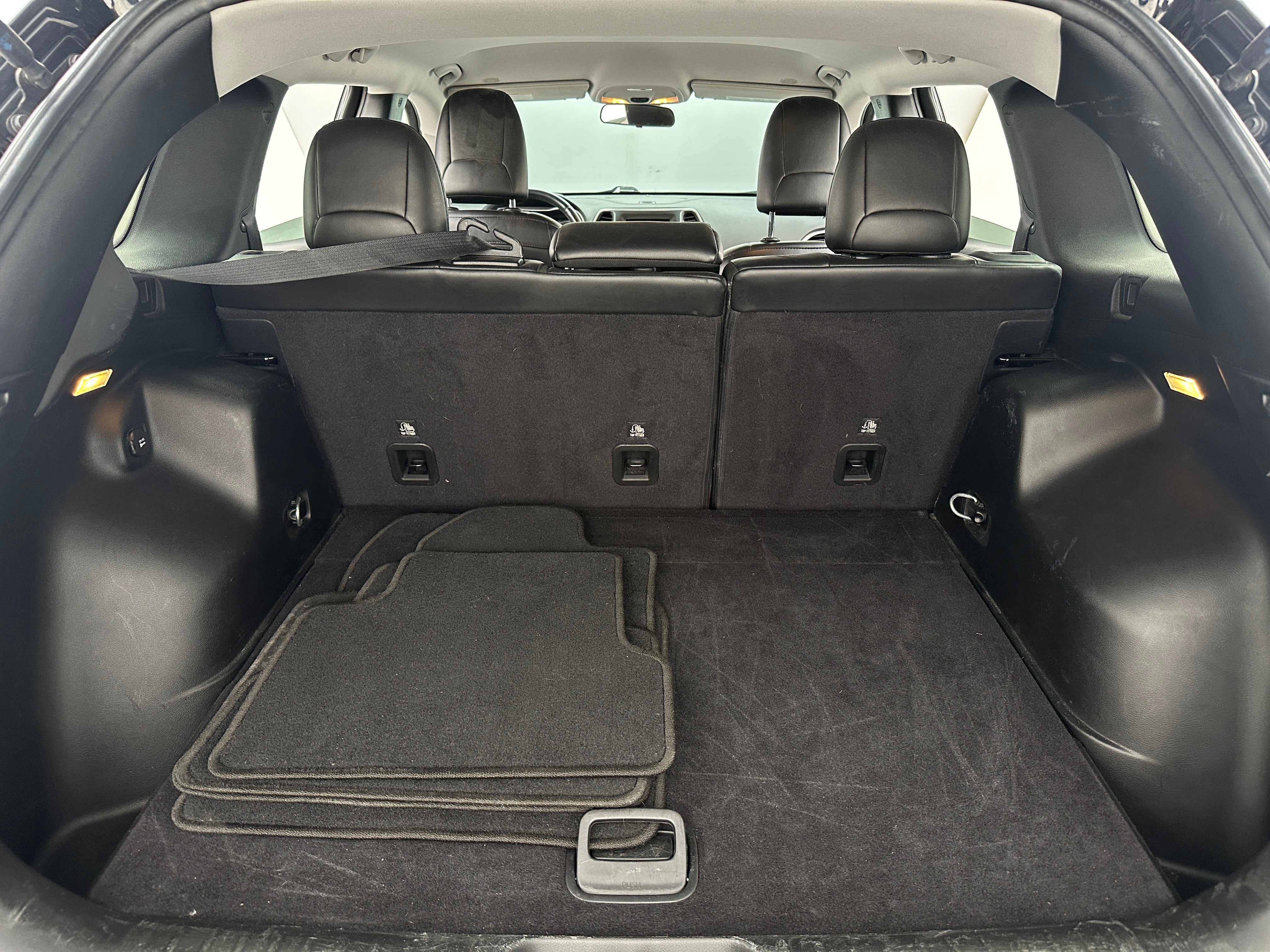 2019 Jeep Cherokee Latitude 7