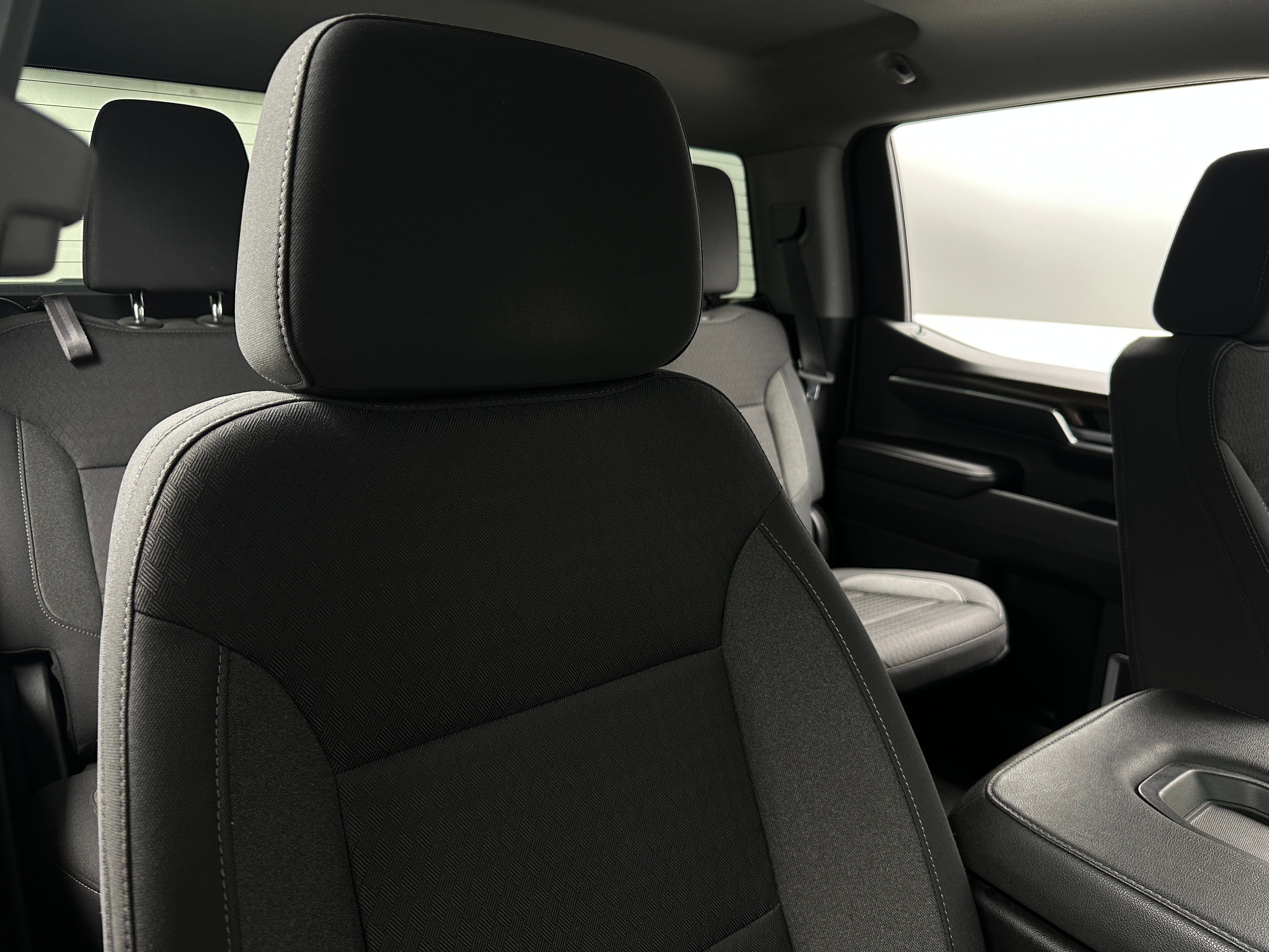 2023 Chevrolet Silverado 1500 LT 2