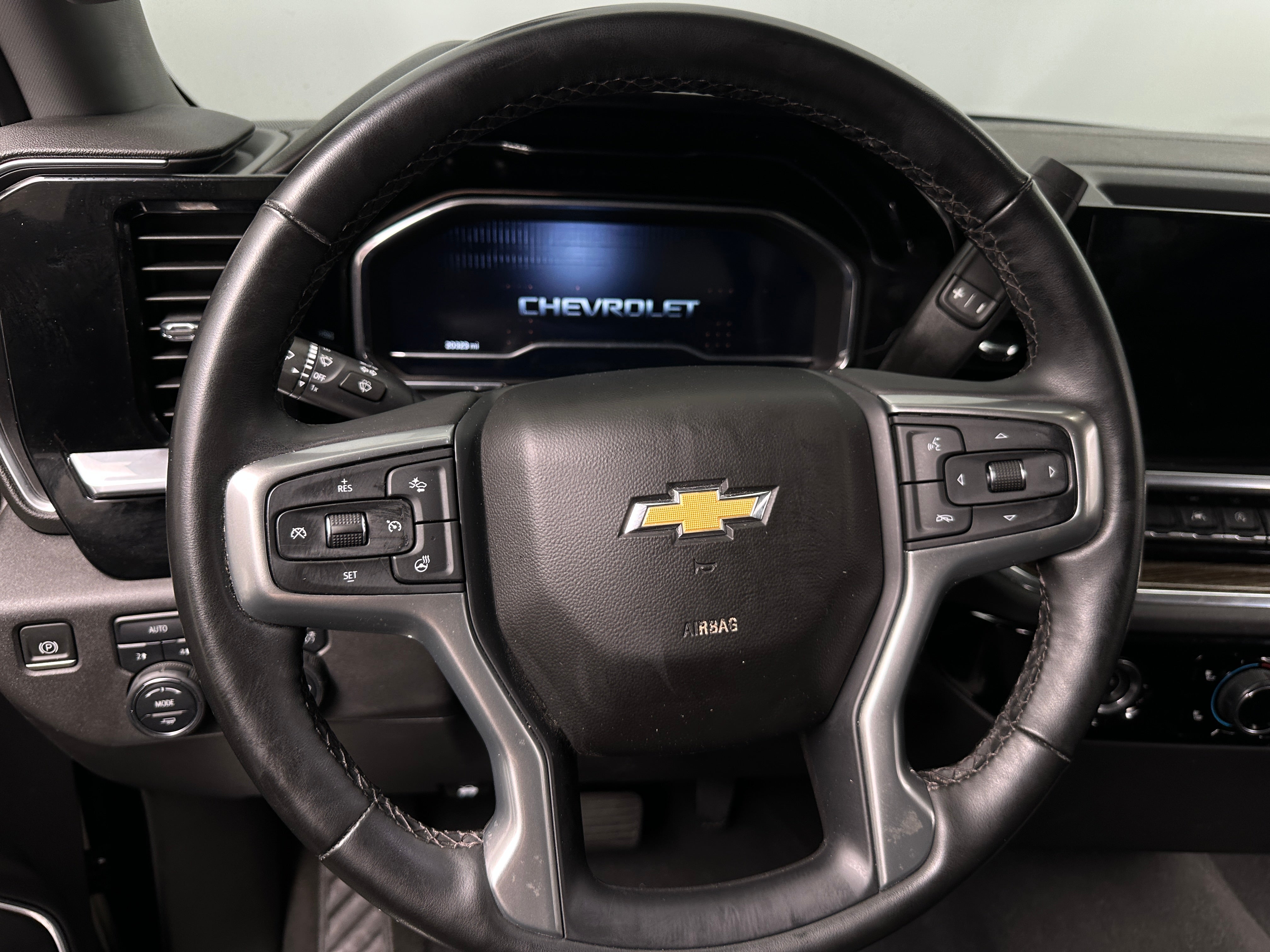 2023 Chevrolet Silverado 1500 LT 5