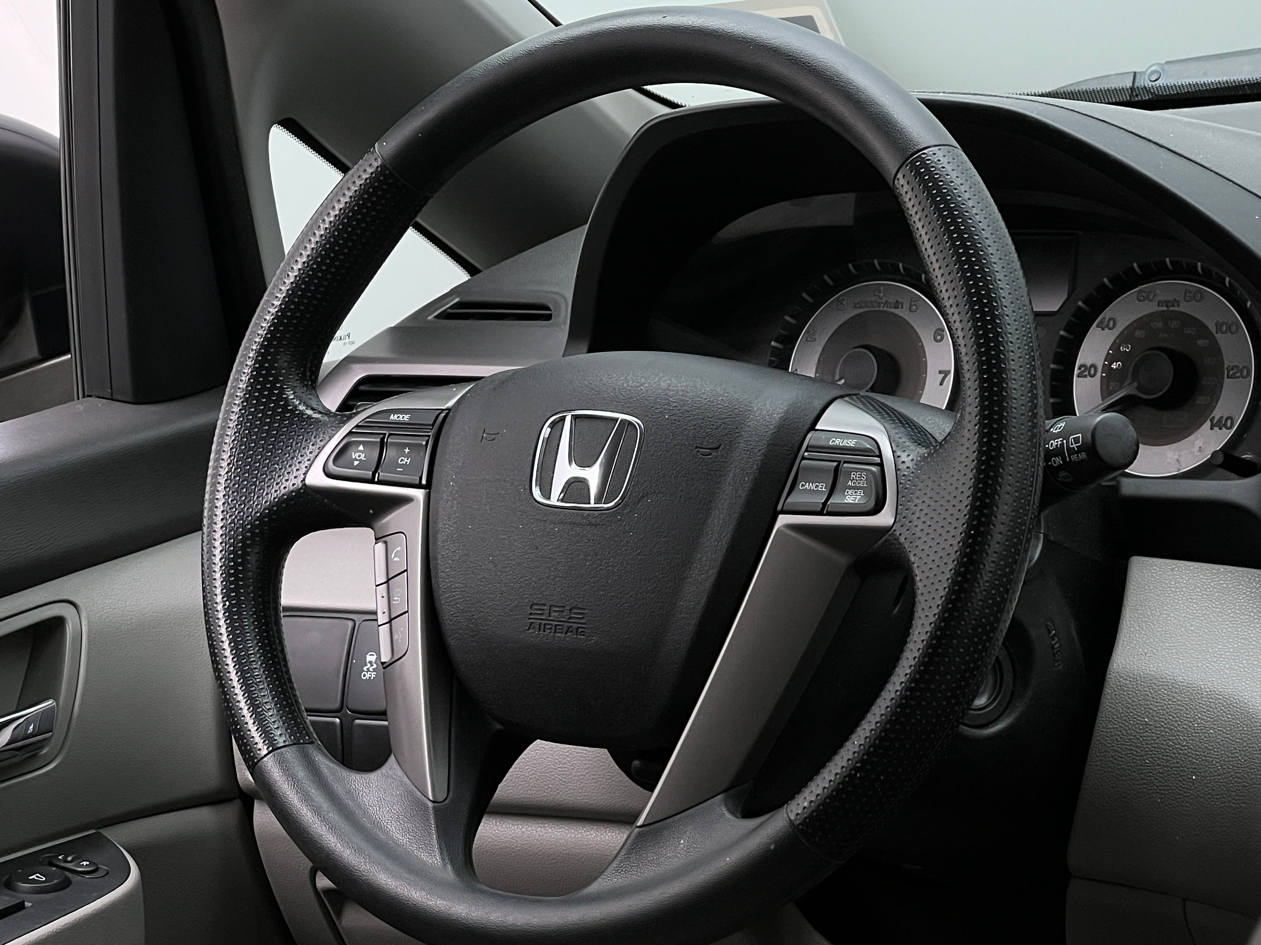 2016 Honda Odyssey LX 5