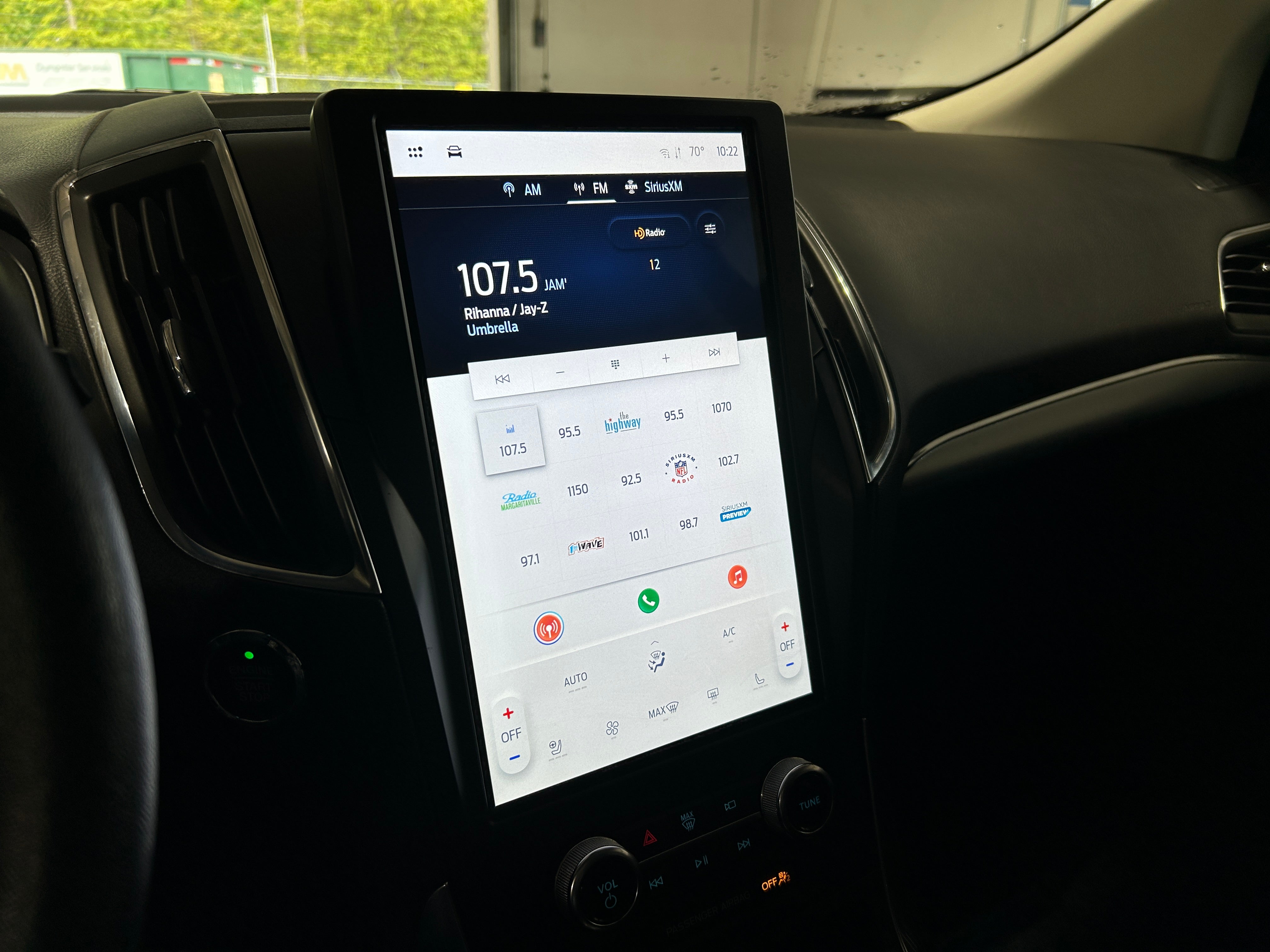 2024 Ford Edge Titanium 3