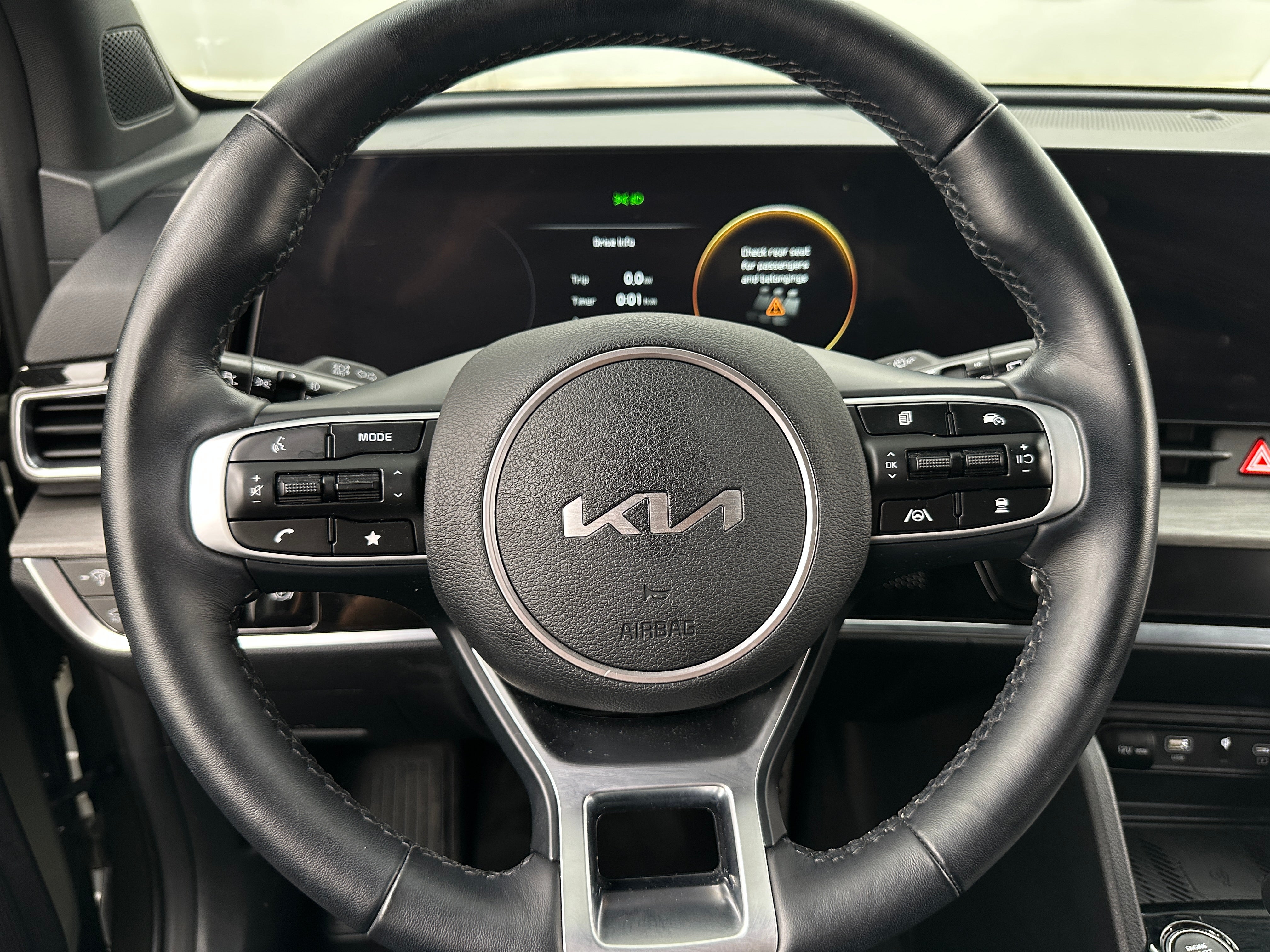2024 Kia Sportage X-Pro Prestige 4