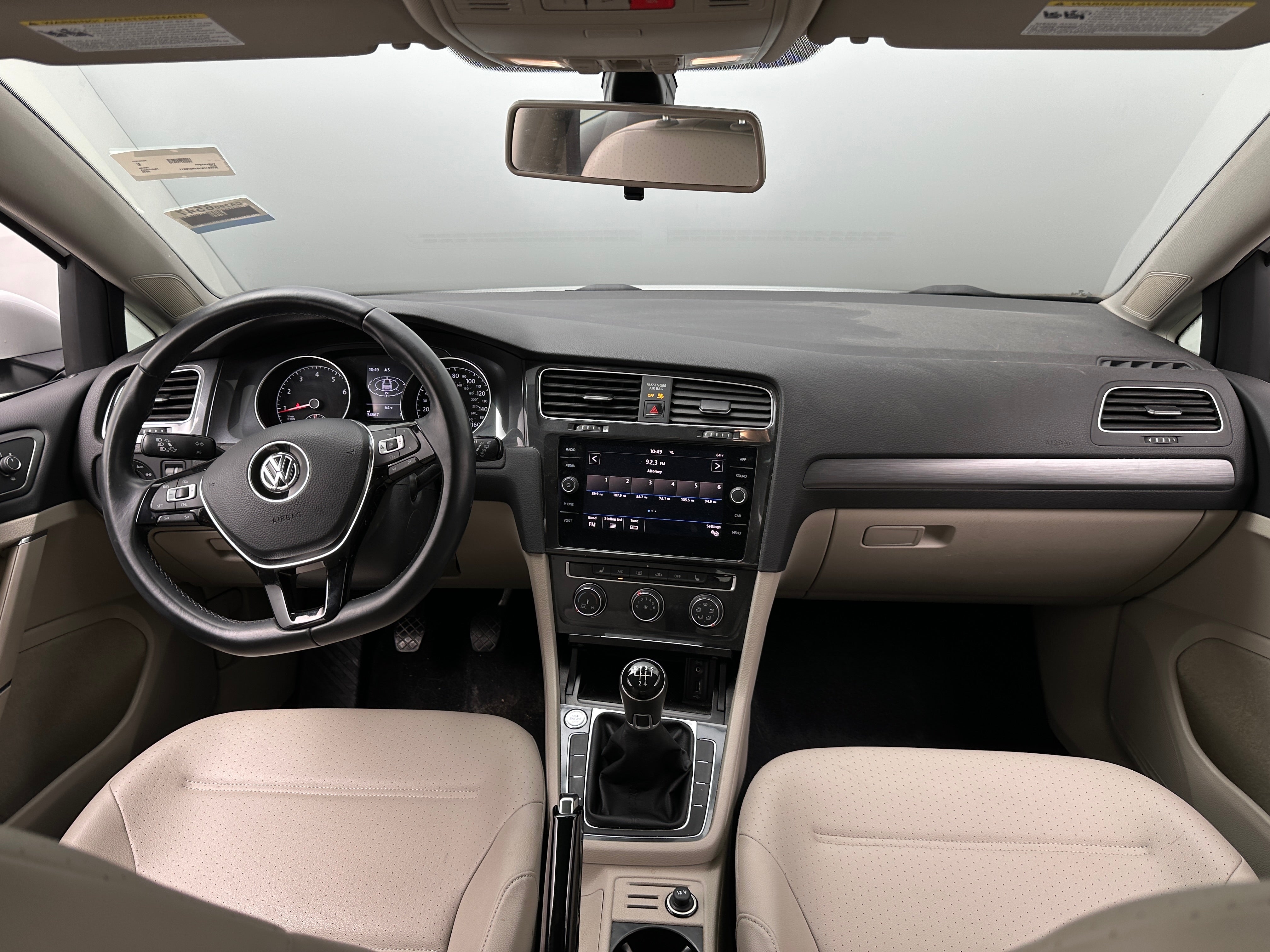 2018 Volkswagen Golf SE 2