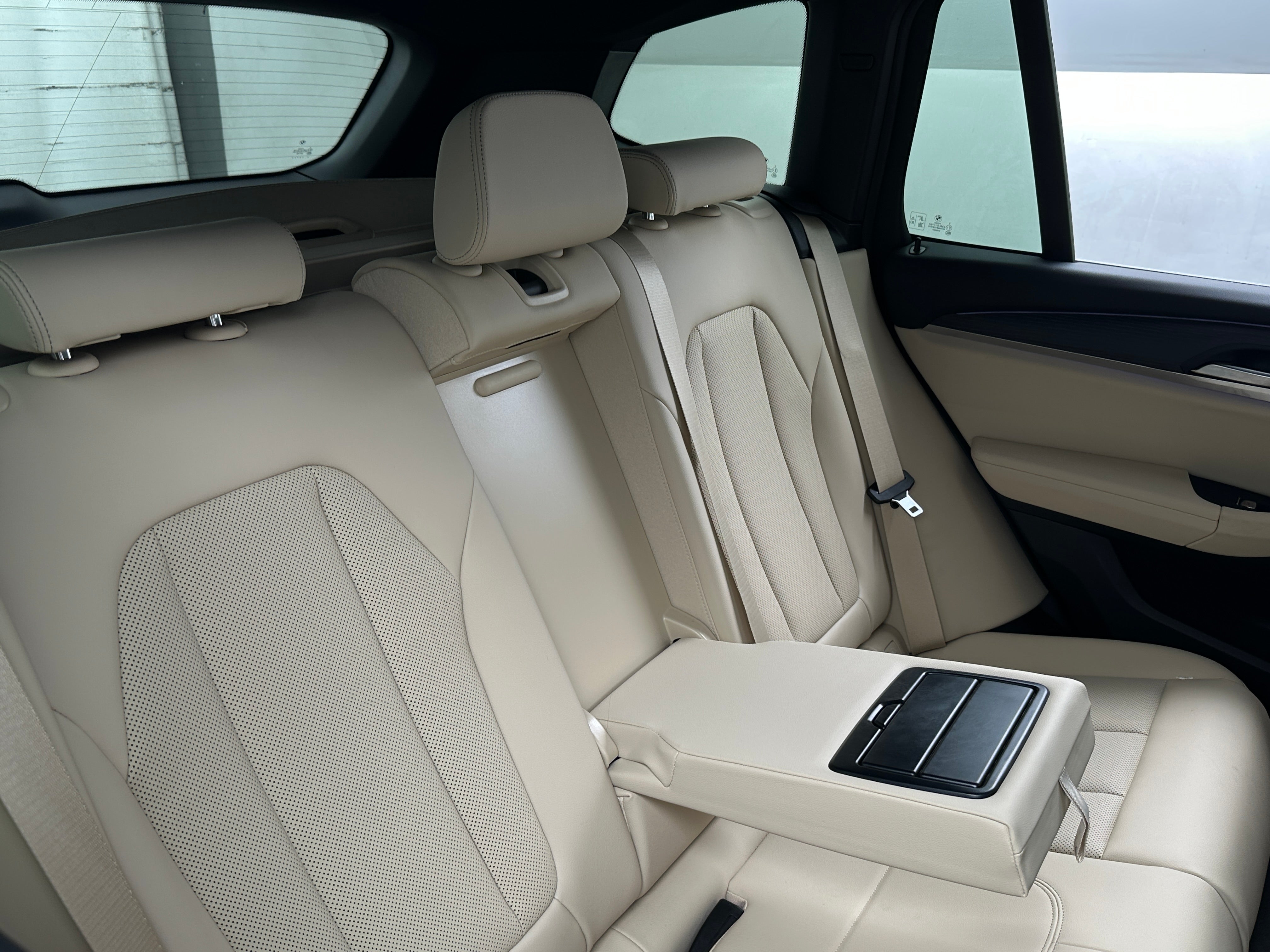 2022 BMW X3 sDrive30i 5