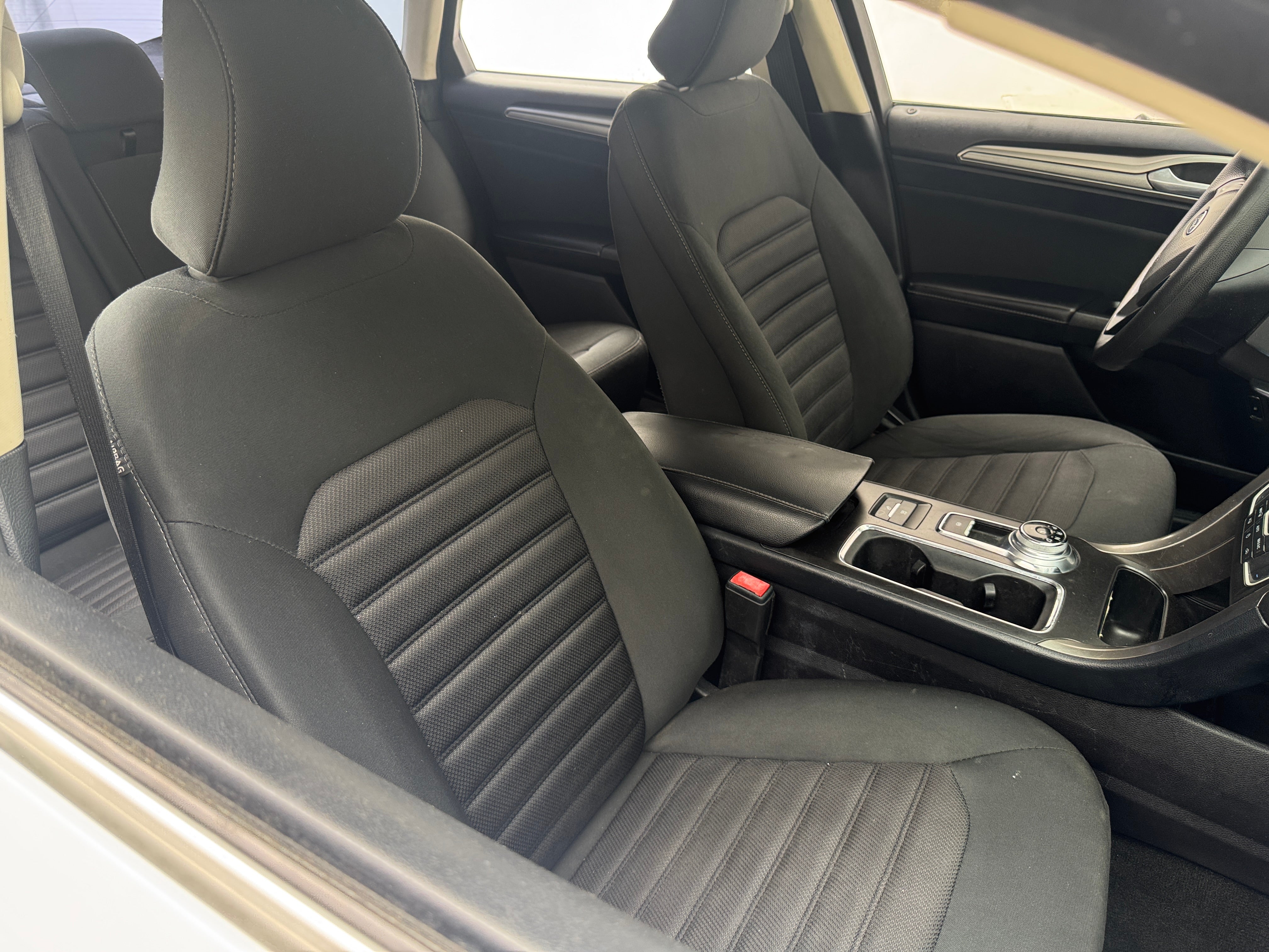 2019 Ford Fusion  2