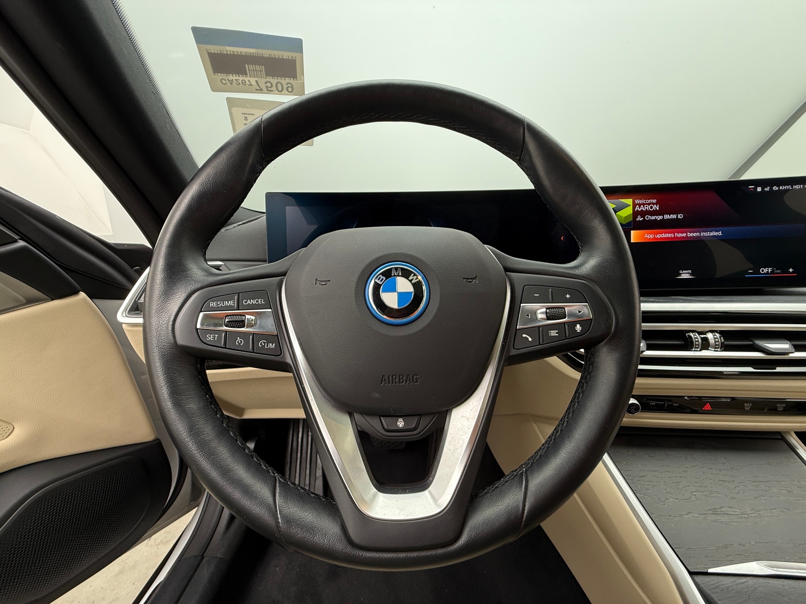 Thumbnail: 2023 BMW i4 - 3