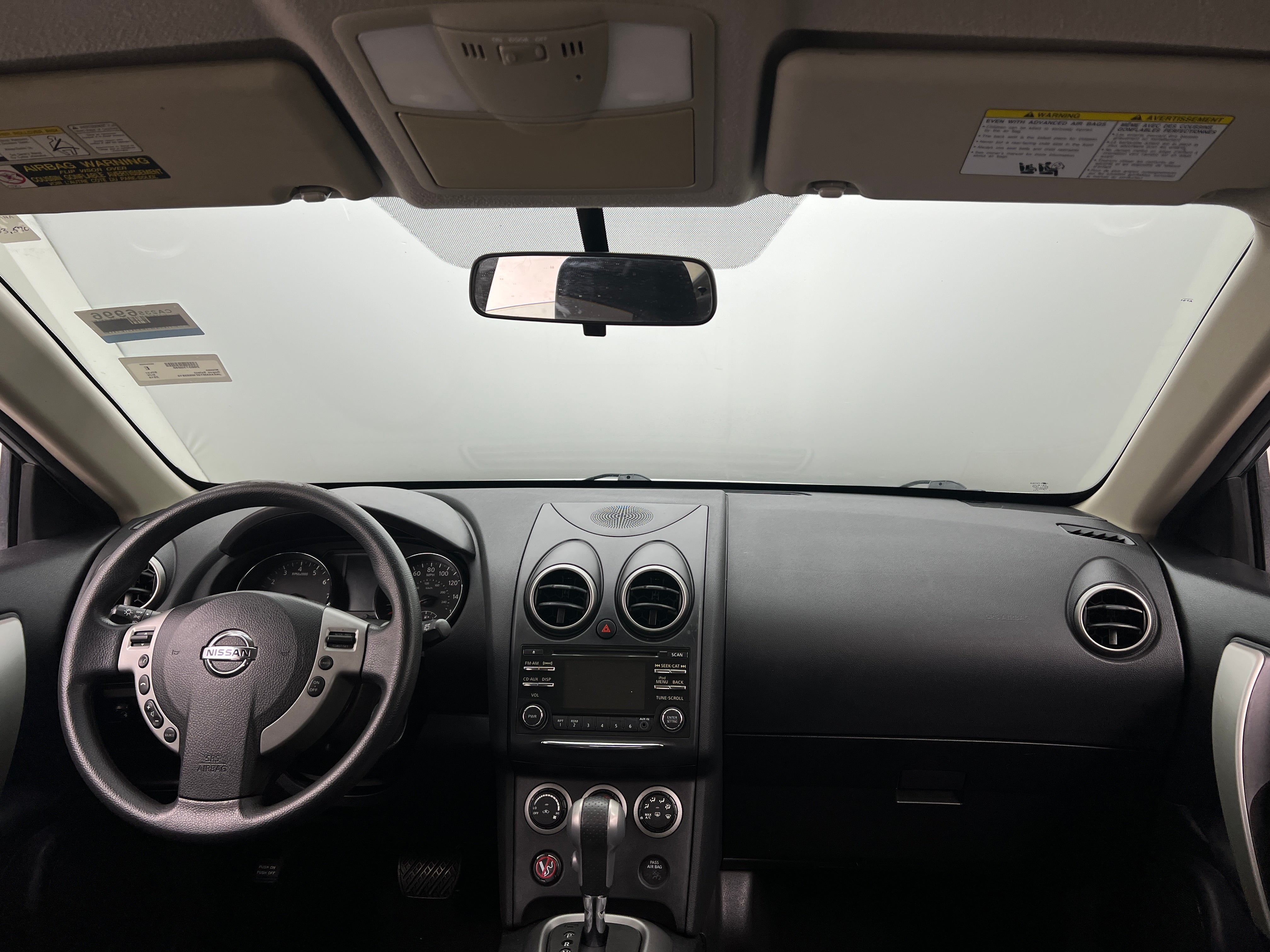 2015 Nissan Rogue S 3
