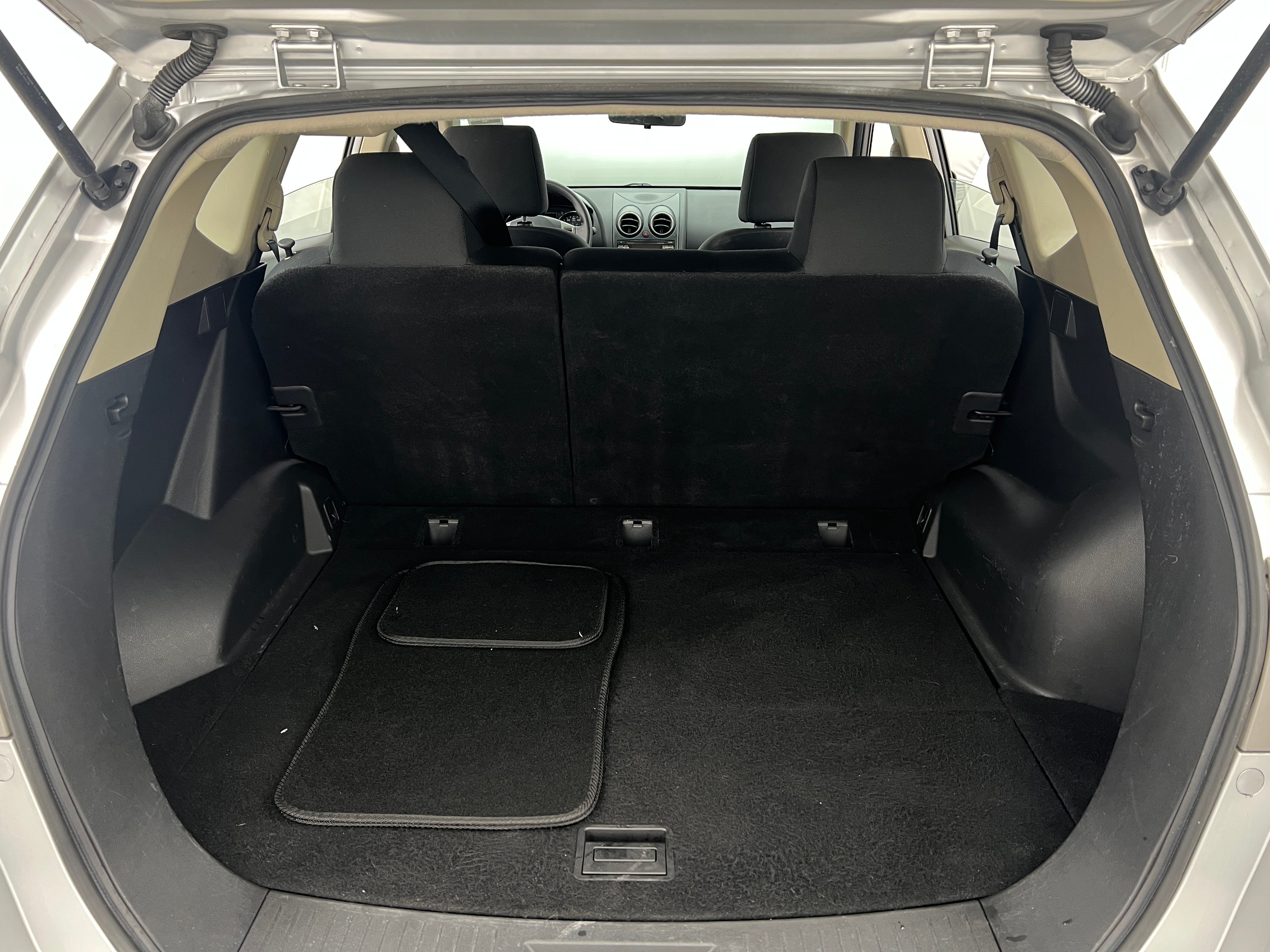2015 Nissan Rogue S 7
