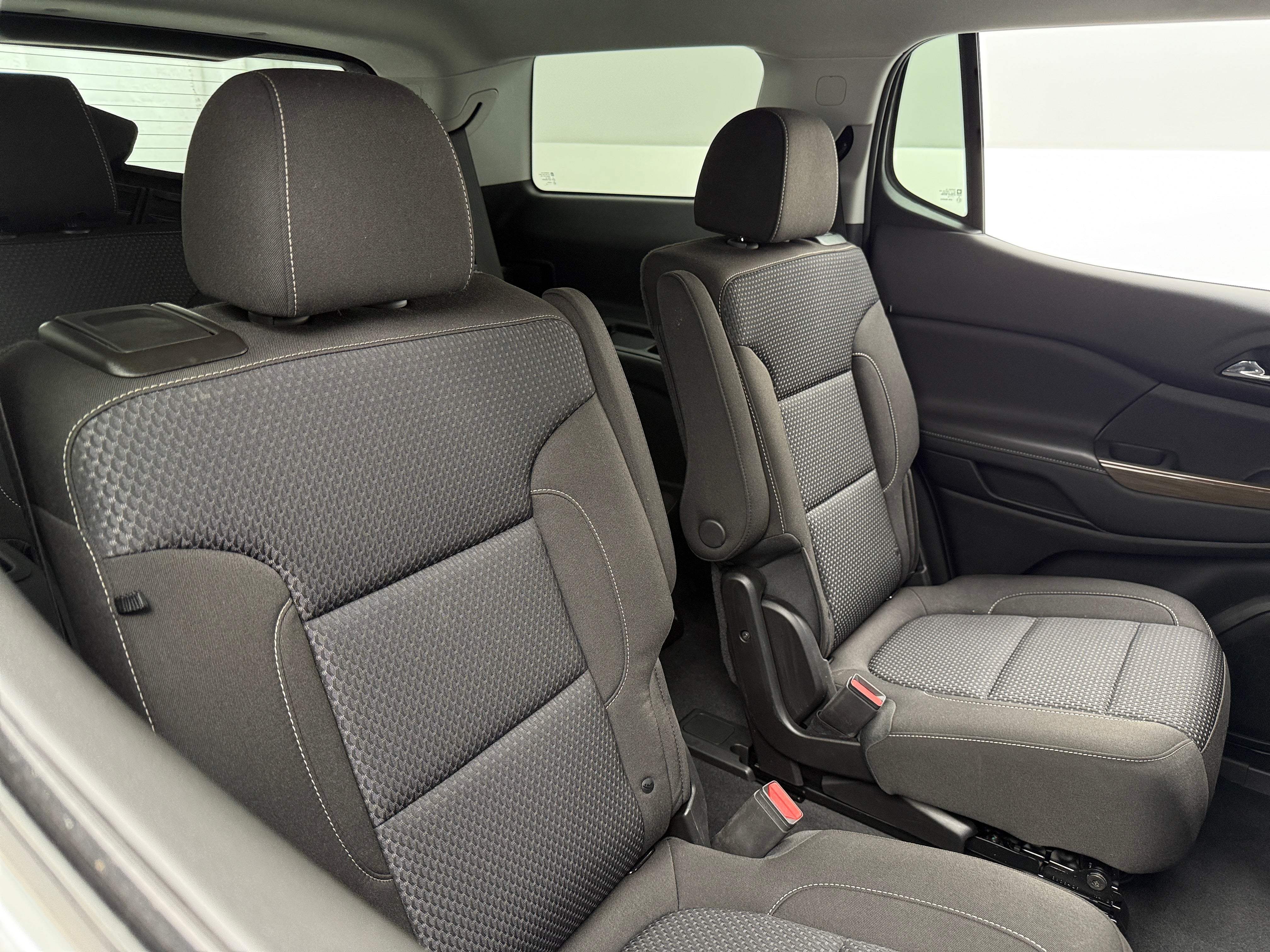 2023 GMC Acadia SLE 6