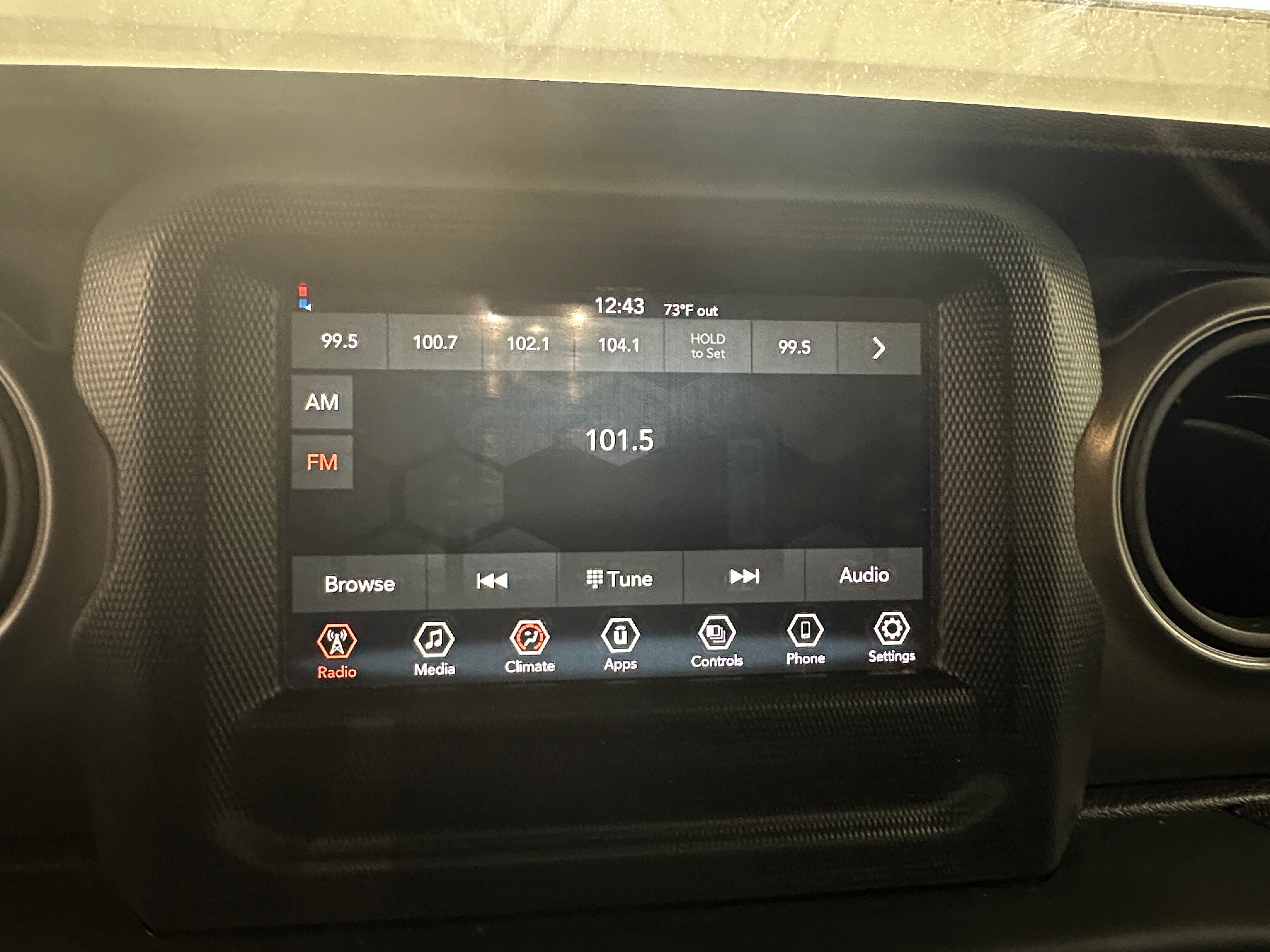 2023 Jeep Gladiator Sport S 4