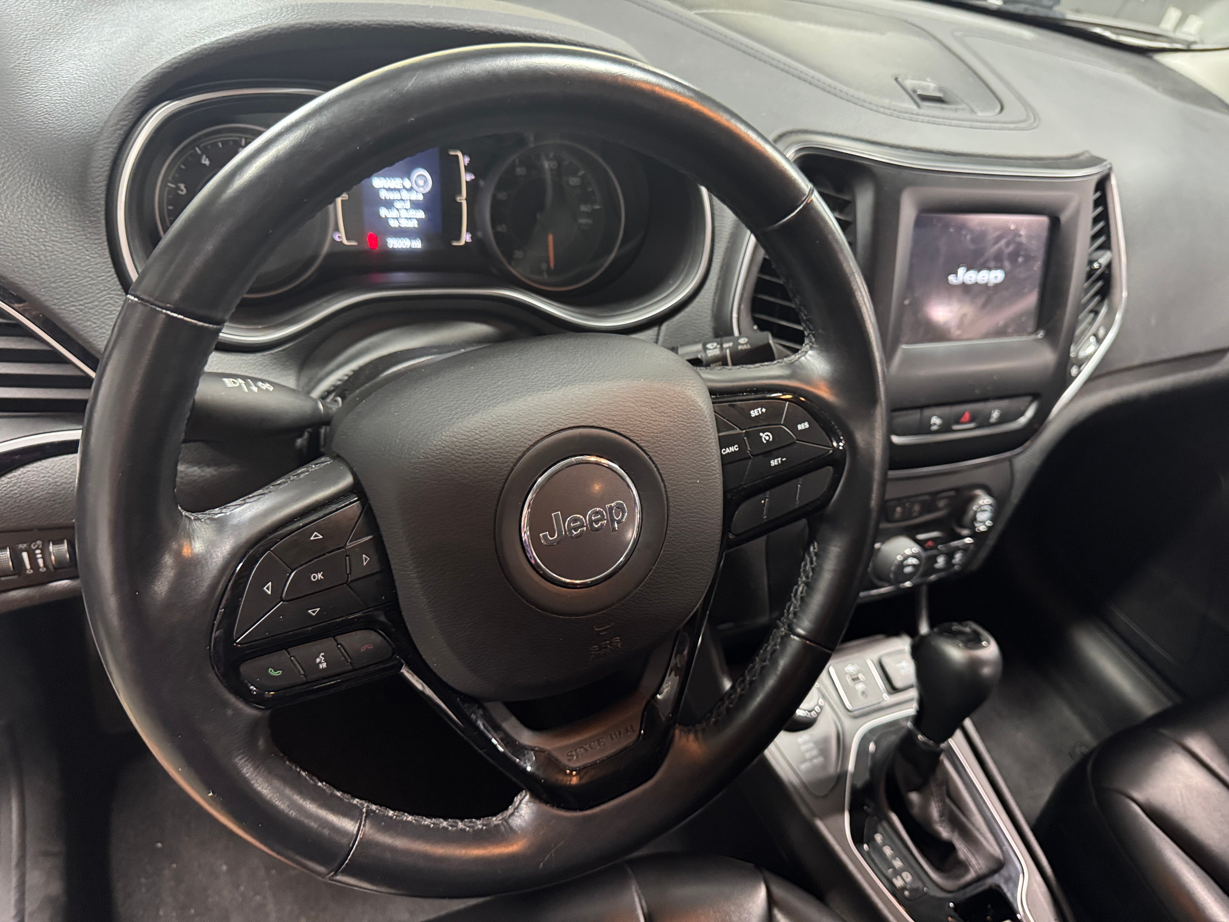 2021 Jeep Cherokee Altitude 5
