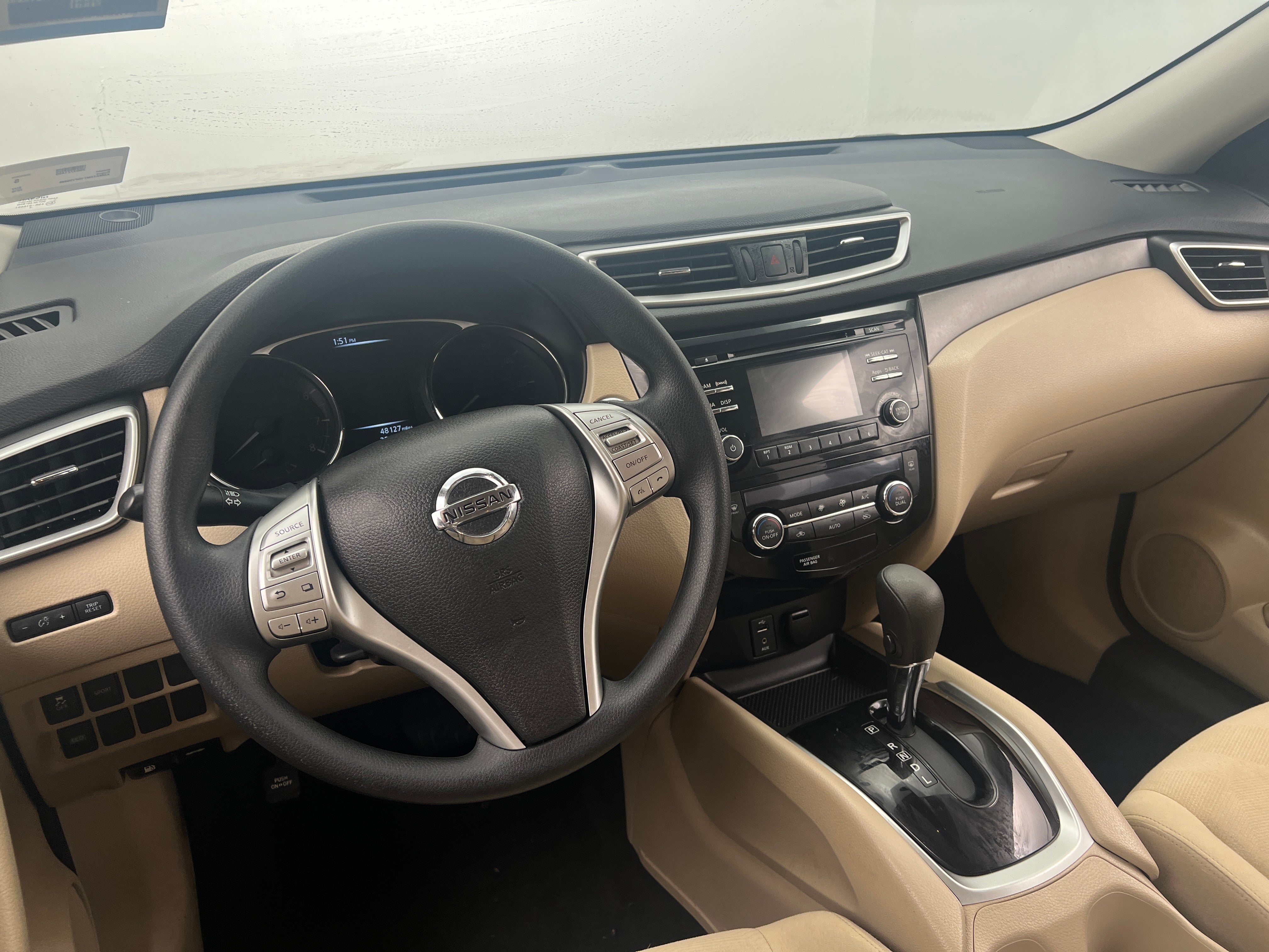 2016 Nissan Rogue SV 3