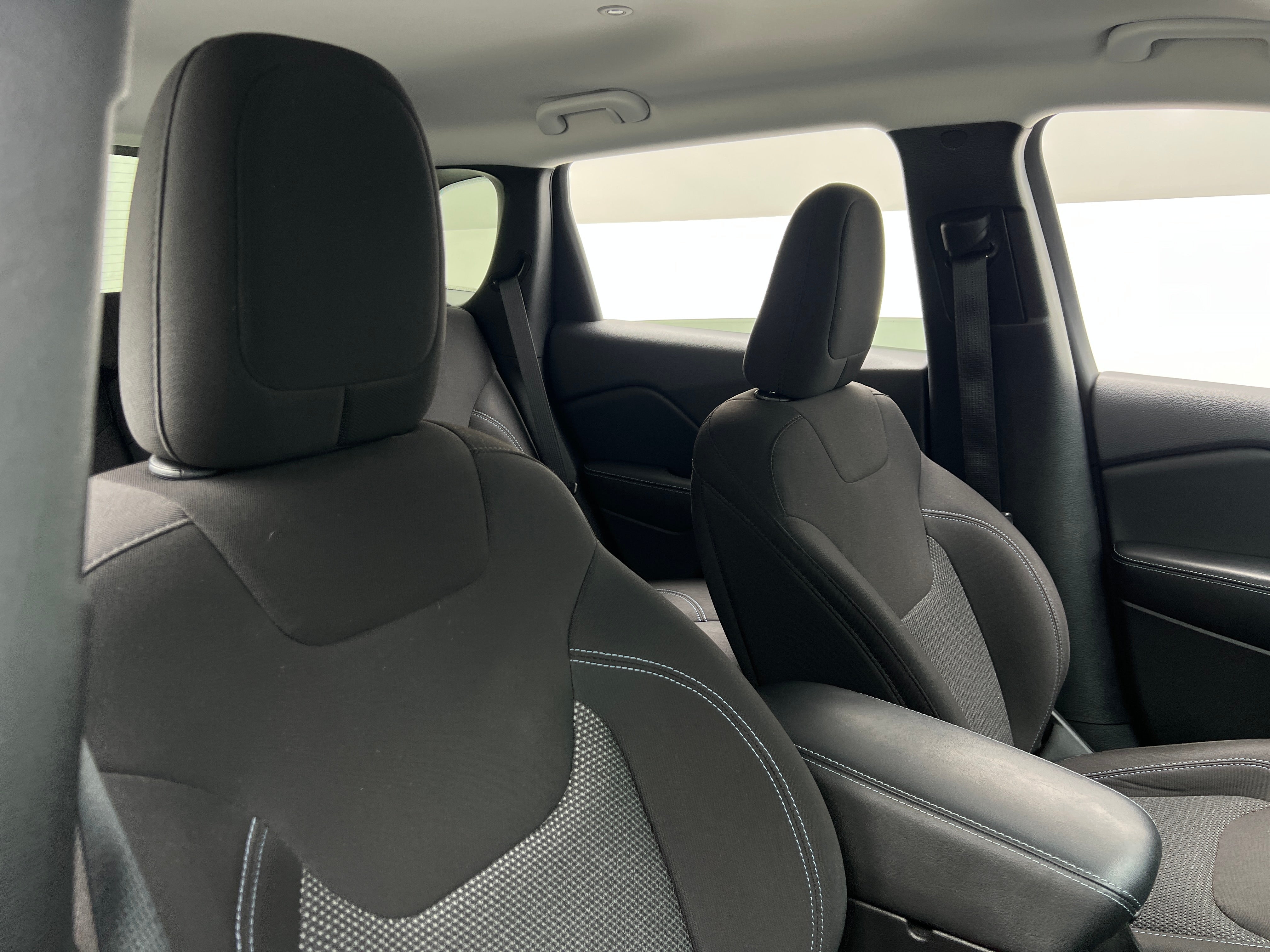 2019 Jeep Cherokee Latitude 2
