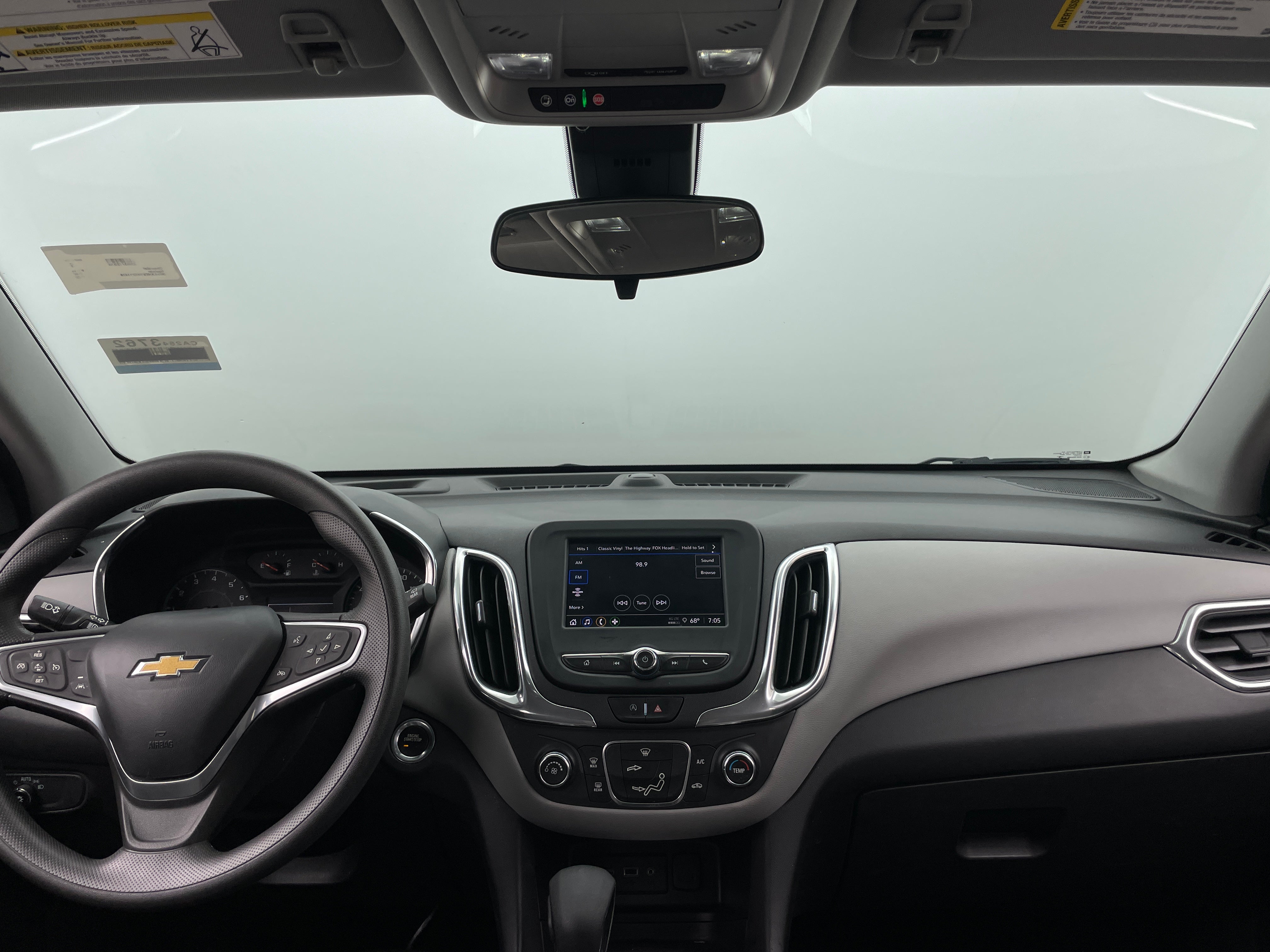 2022 Chevrolet Equinox LS 3