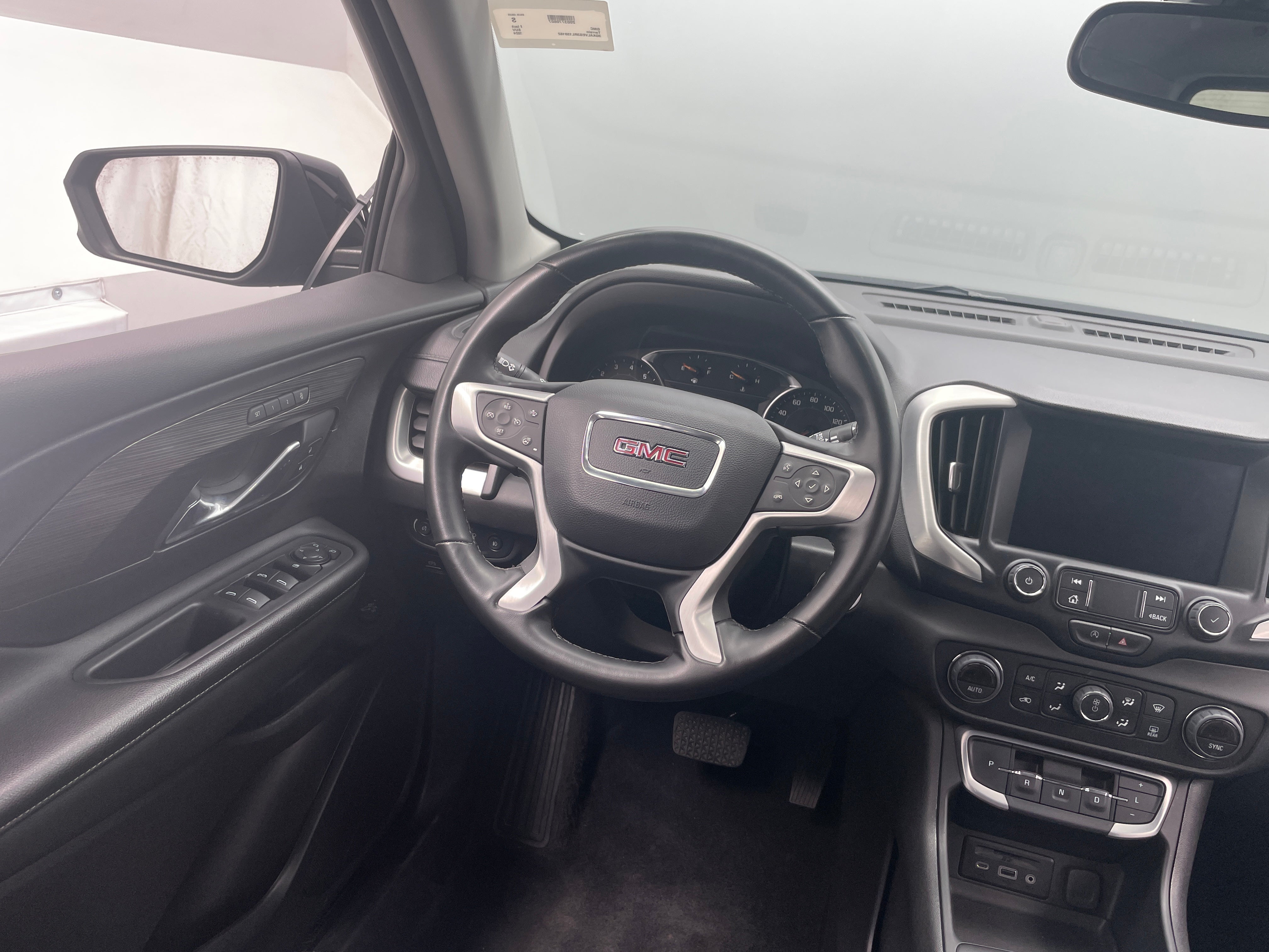 2024 GMC Terrain SLT 4