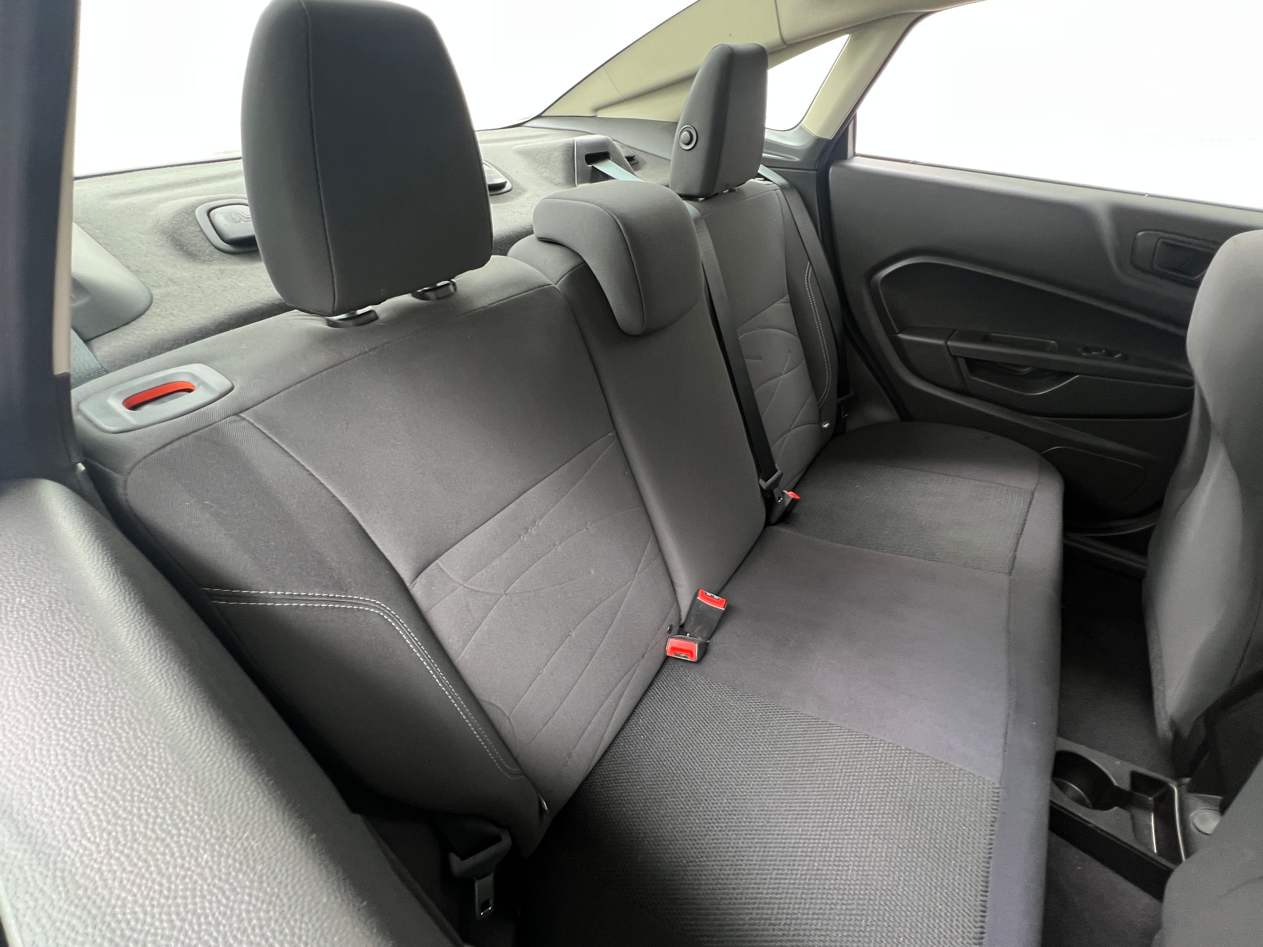 2019 Ford Fiesta SE 6