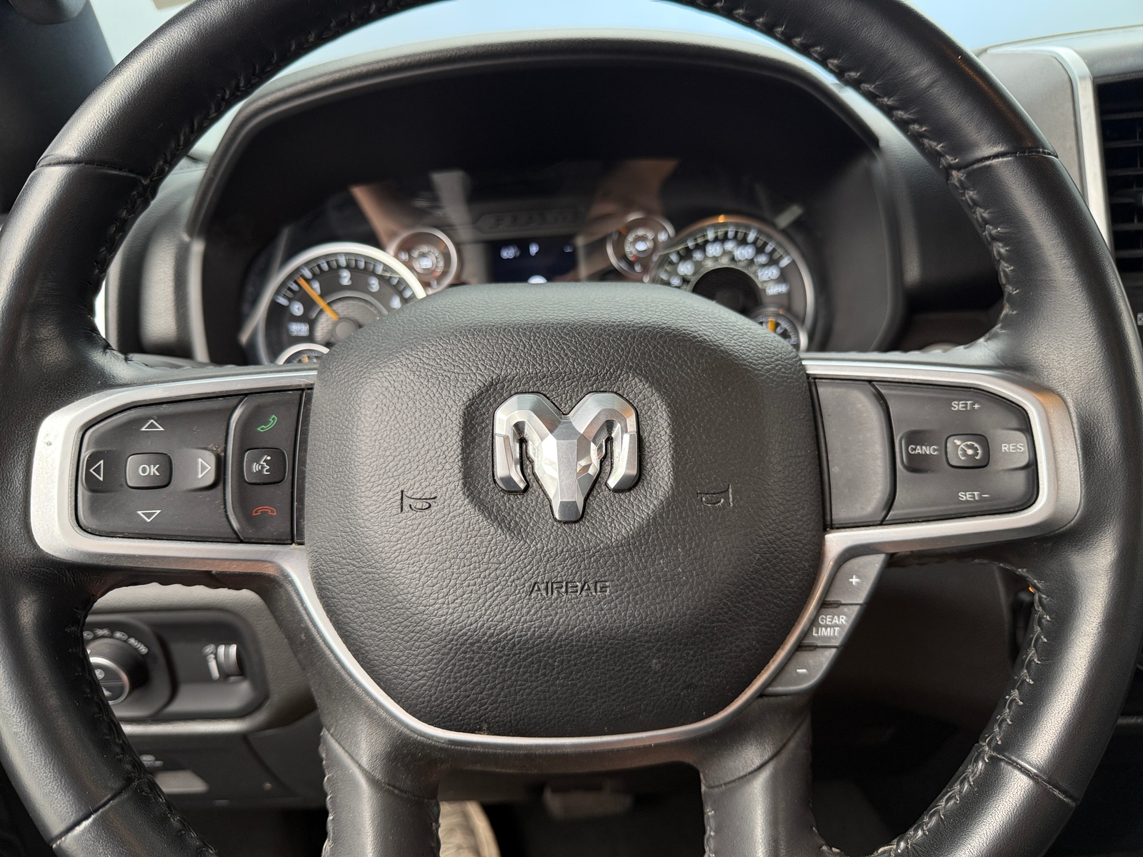 Thumbnail: 2022 RAM 1500 - 5