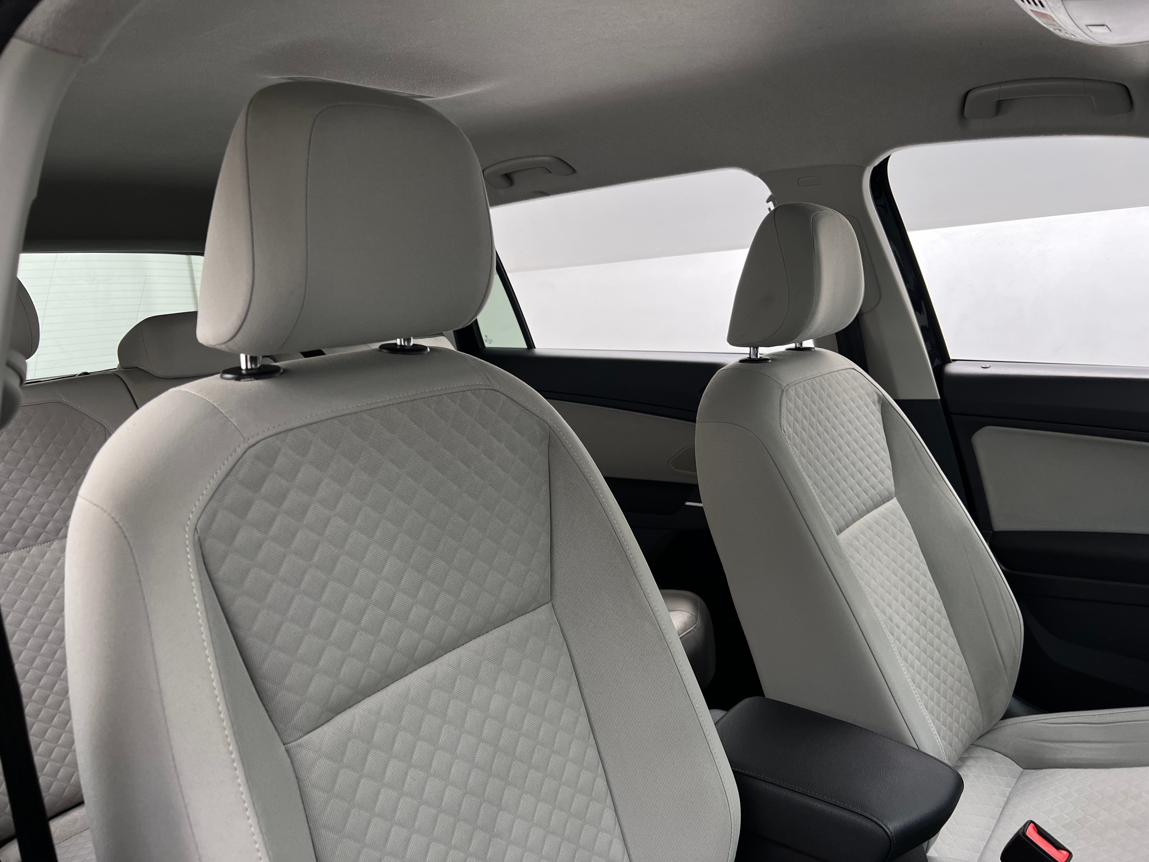 2020 Volkswagen Tiguan S 2