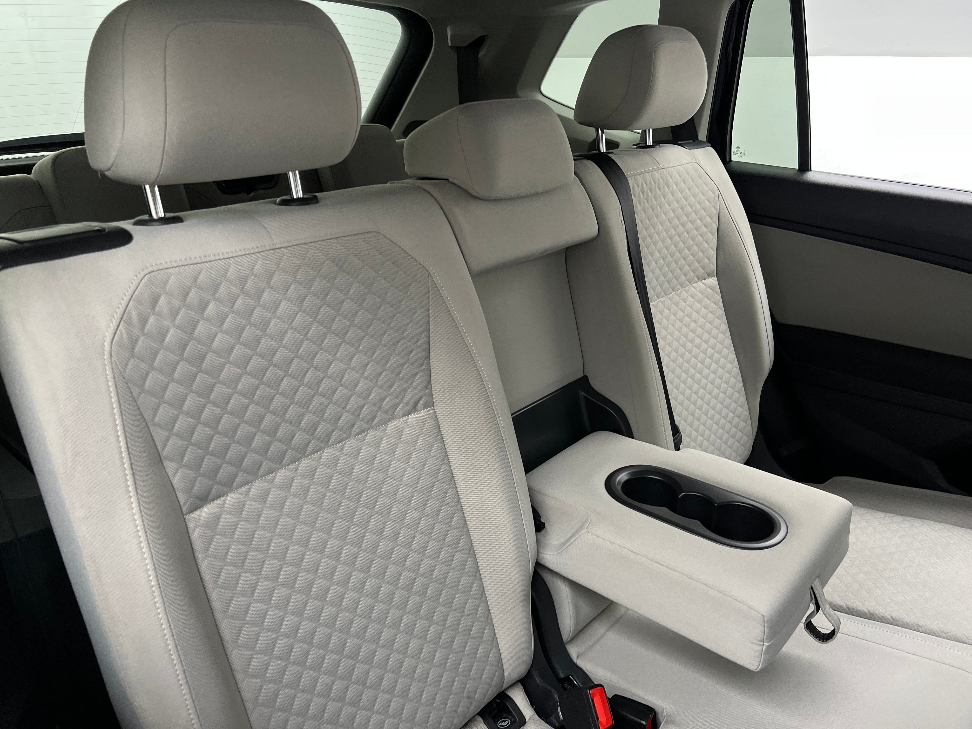 2020 Volkswagen Tiguan S 6