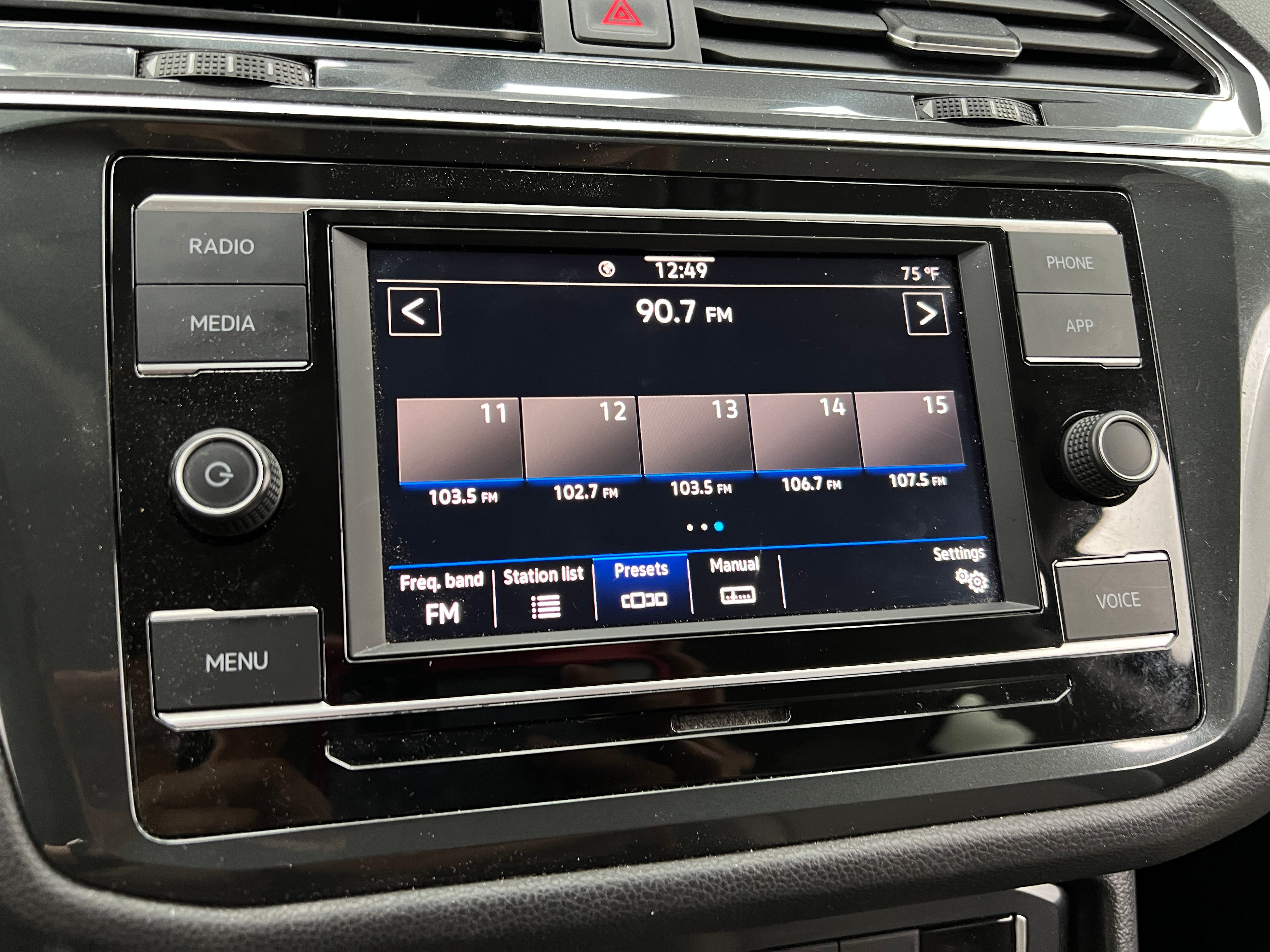 2020 Volkswagen Tiguan S 4