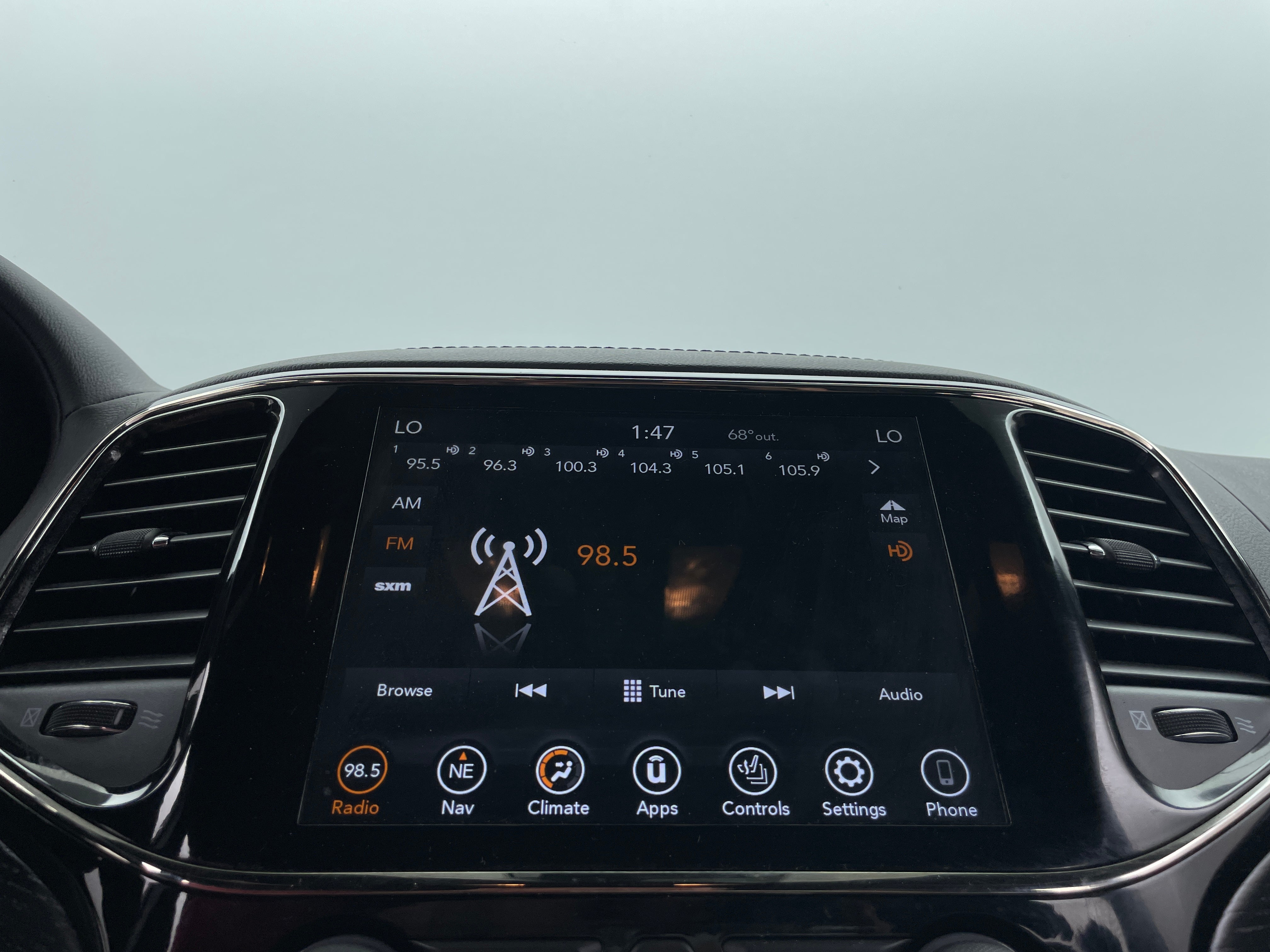 2019 Jeep Grand Cherokee High Altitude 3