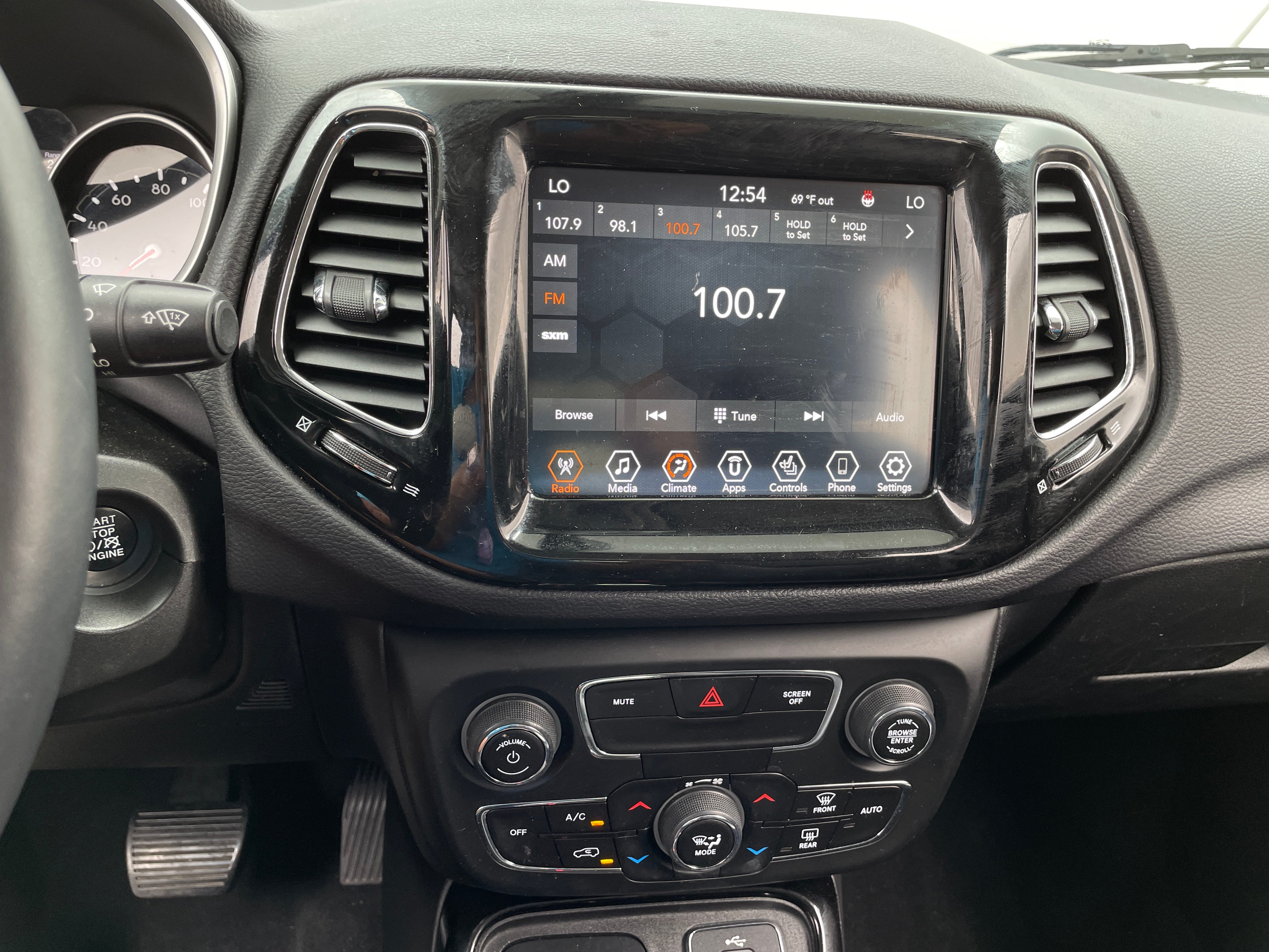 2018 Jeep Compass Limited 3
