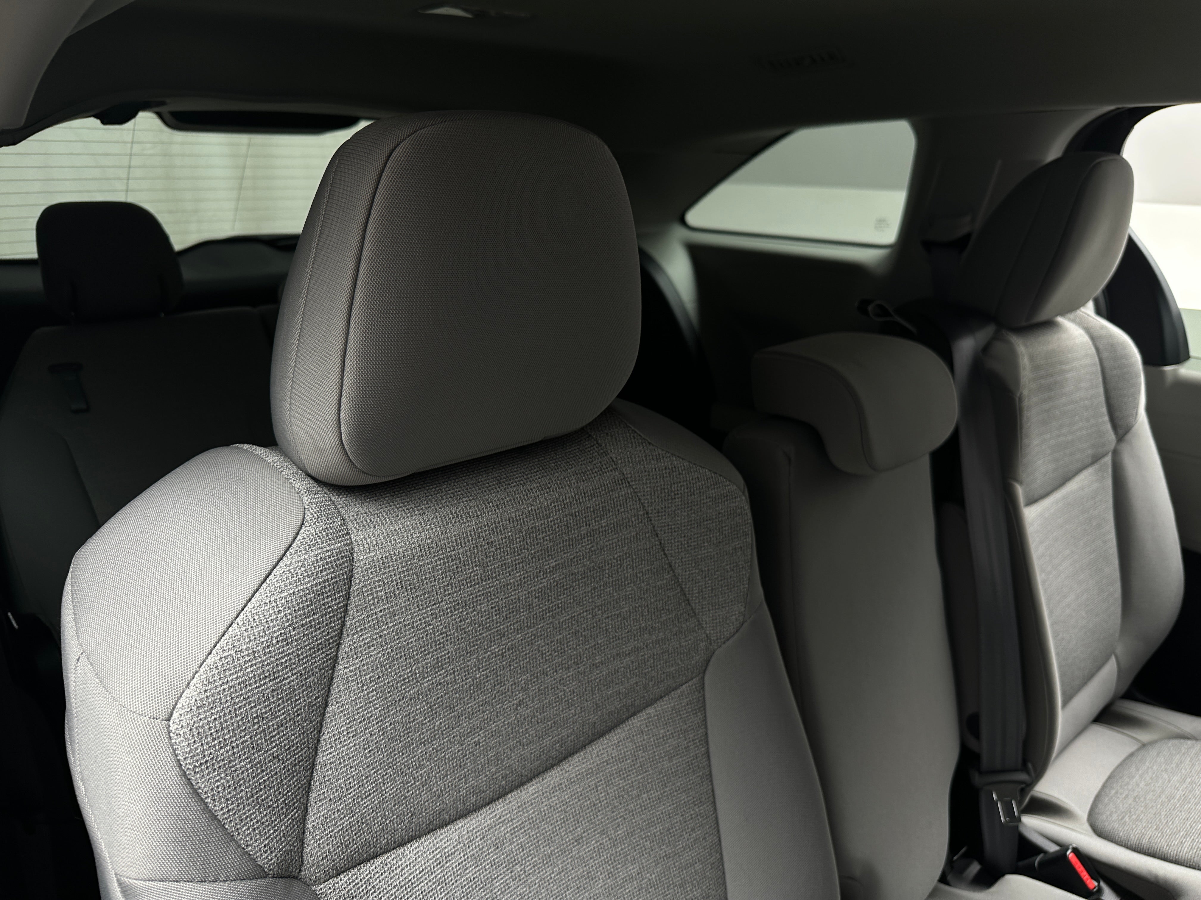 2023 Toyota Sienna LE 6