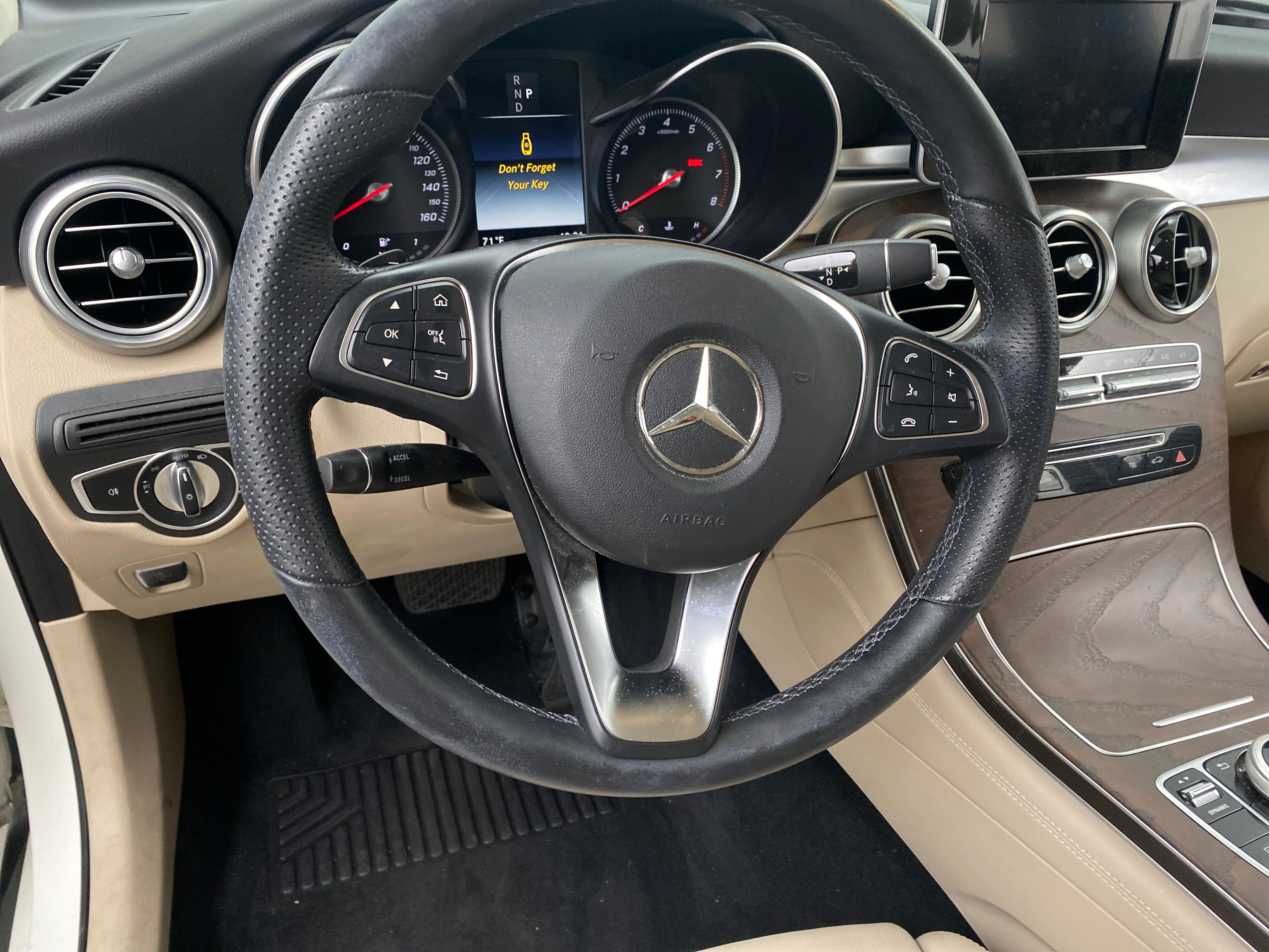 2019 Mercedes-Benz GLC 300 4