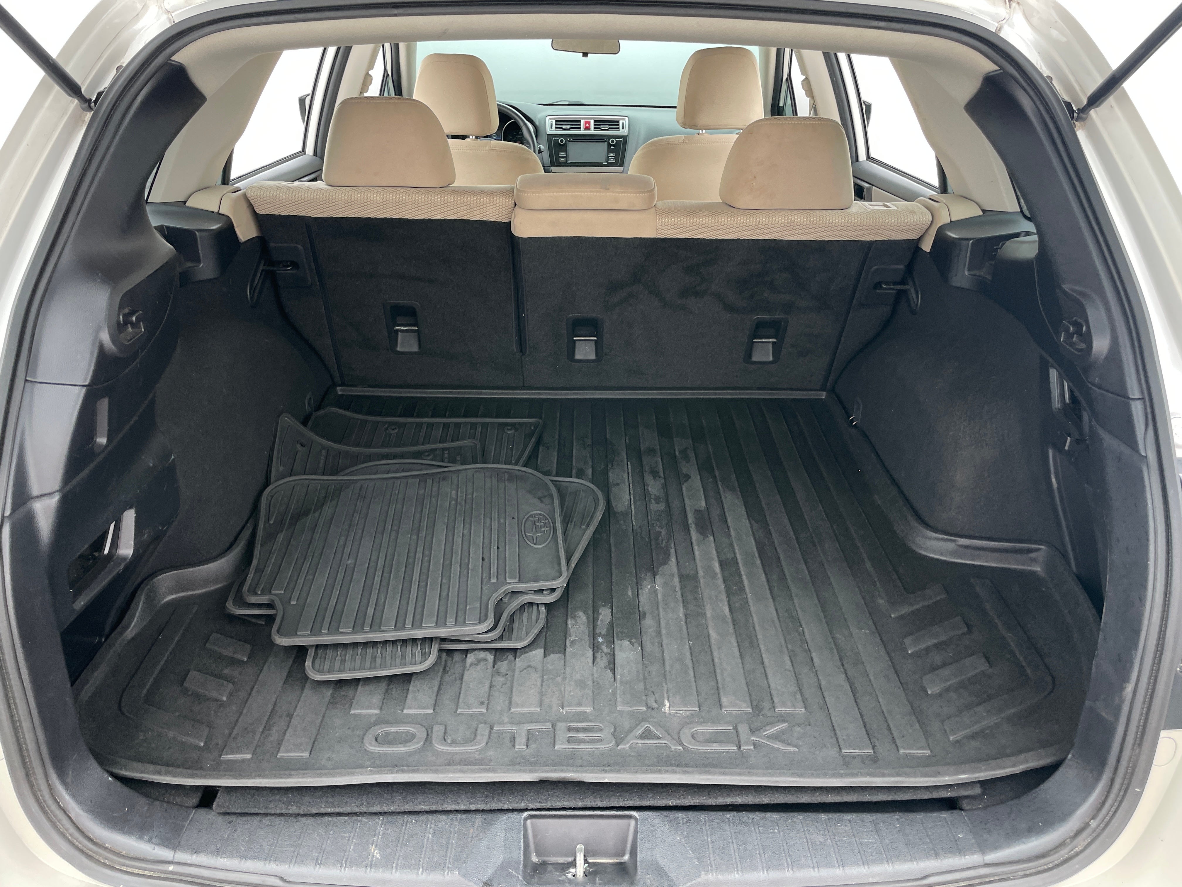 2015 Subaru Outback 2.5i 7
